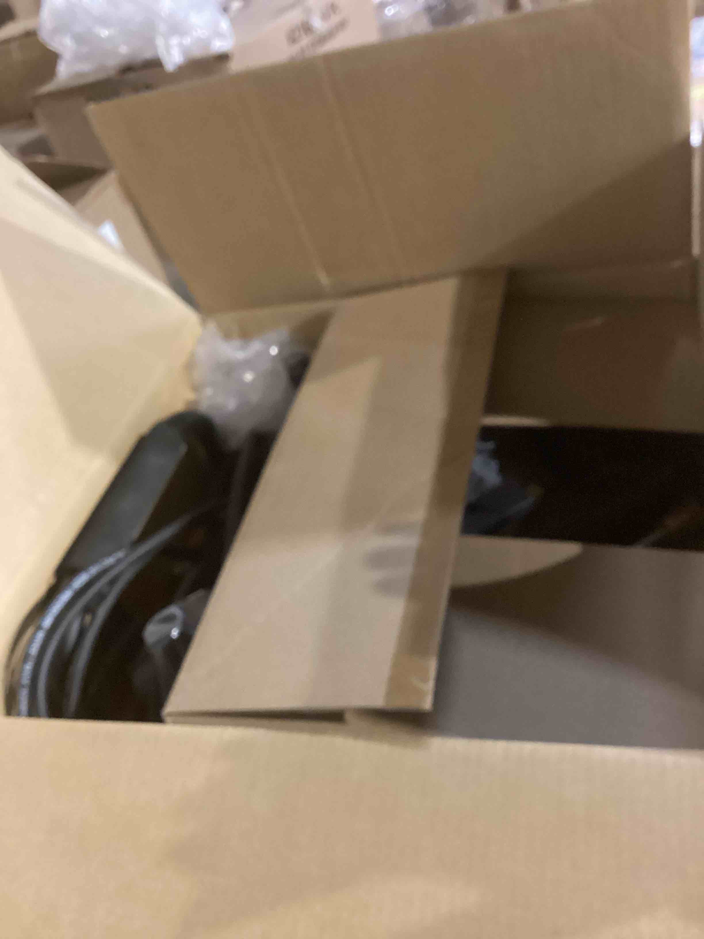 https://s3.amazonaws.com/lotting-images-prod/bidfta/GRA3678666_1761143778180.jpeg