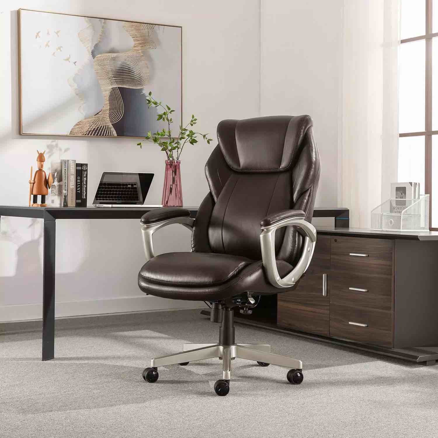 la-z-boy westley big & tall executive office chair, active lumbar support, brown