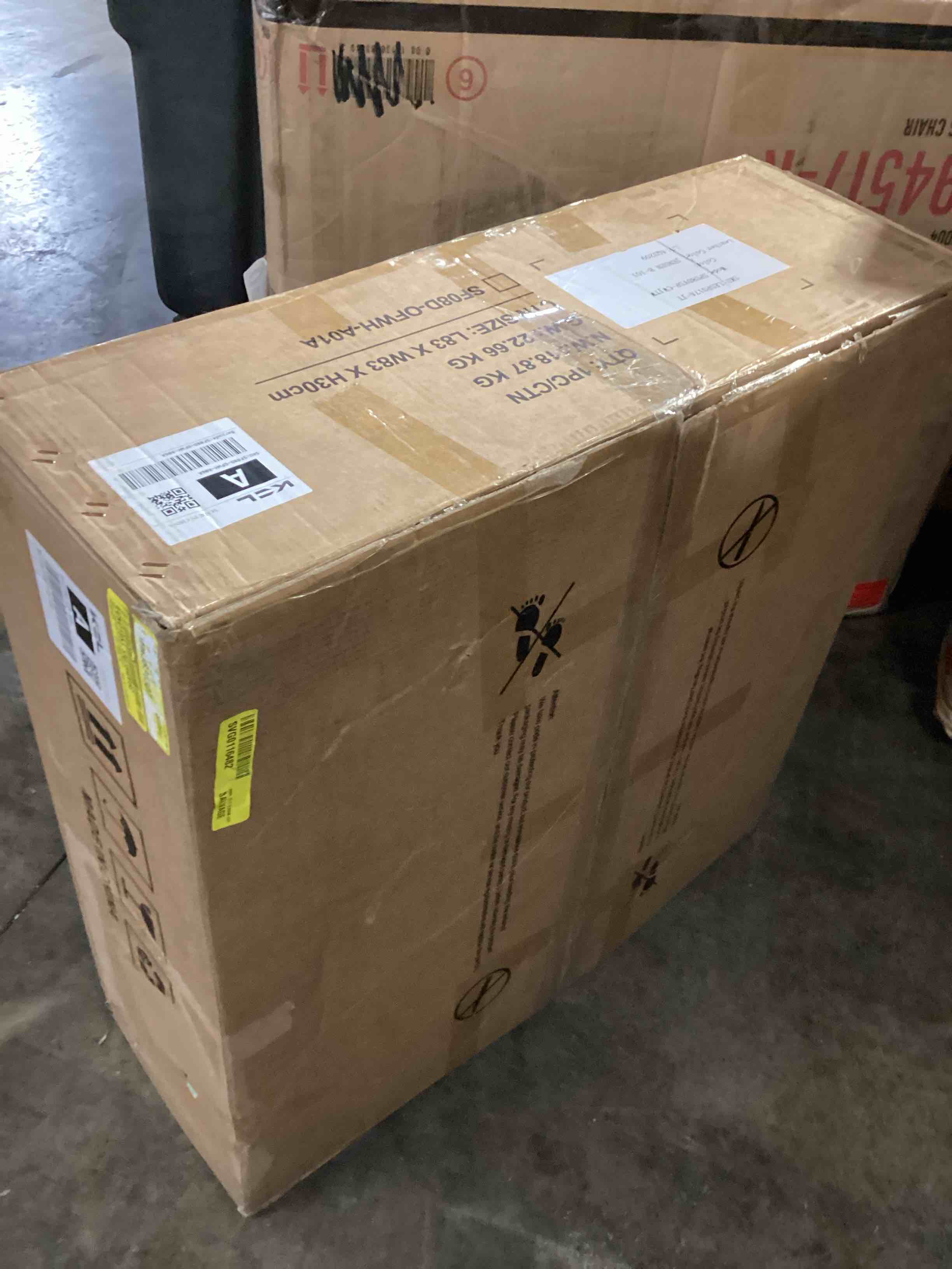 https://s3.amazonaws.com/lotting-images-prod/bidfta/GRA3678797_1761335585384.jpeg