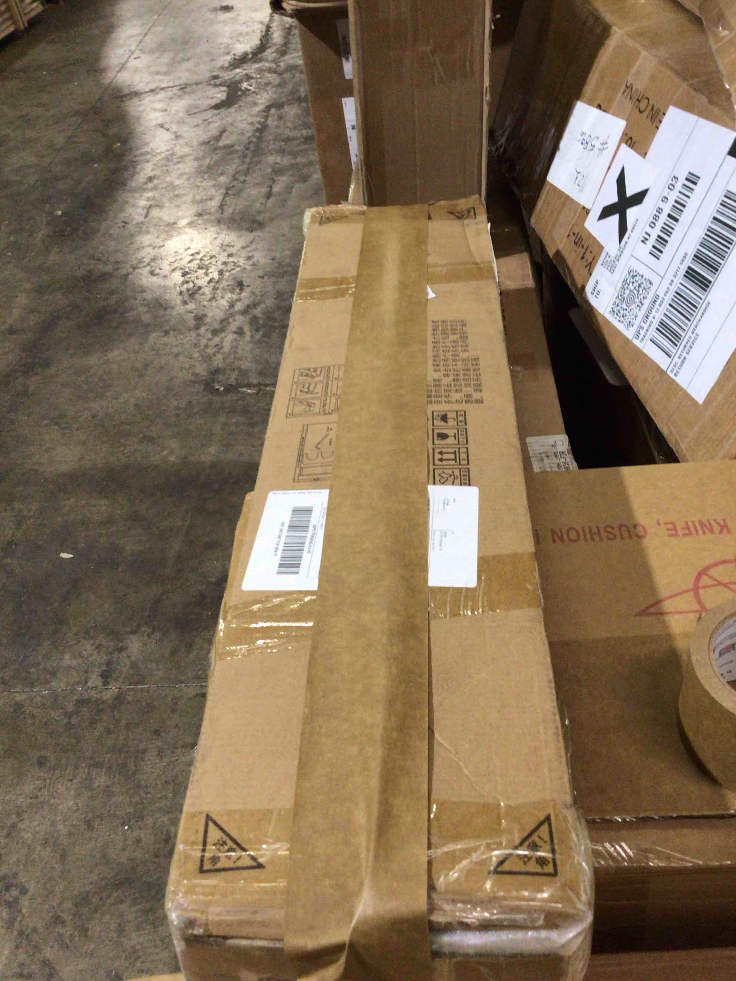 https://s3.amazonaws.com/lotting-images-prod/bidfta/GRA3697997_1753734186833.jpeg