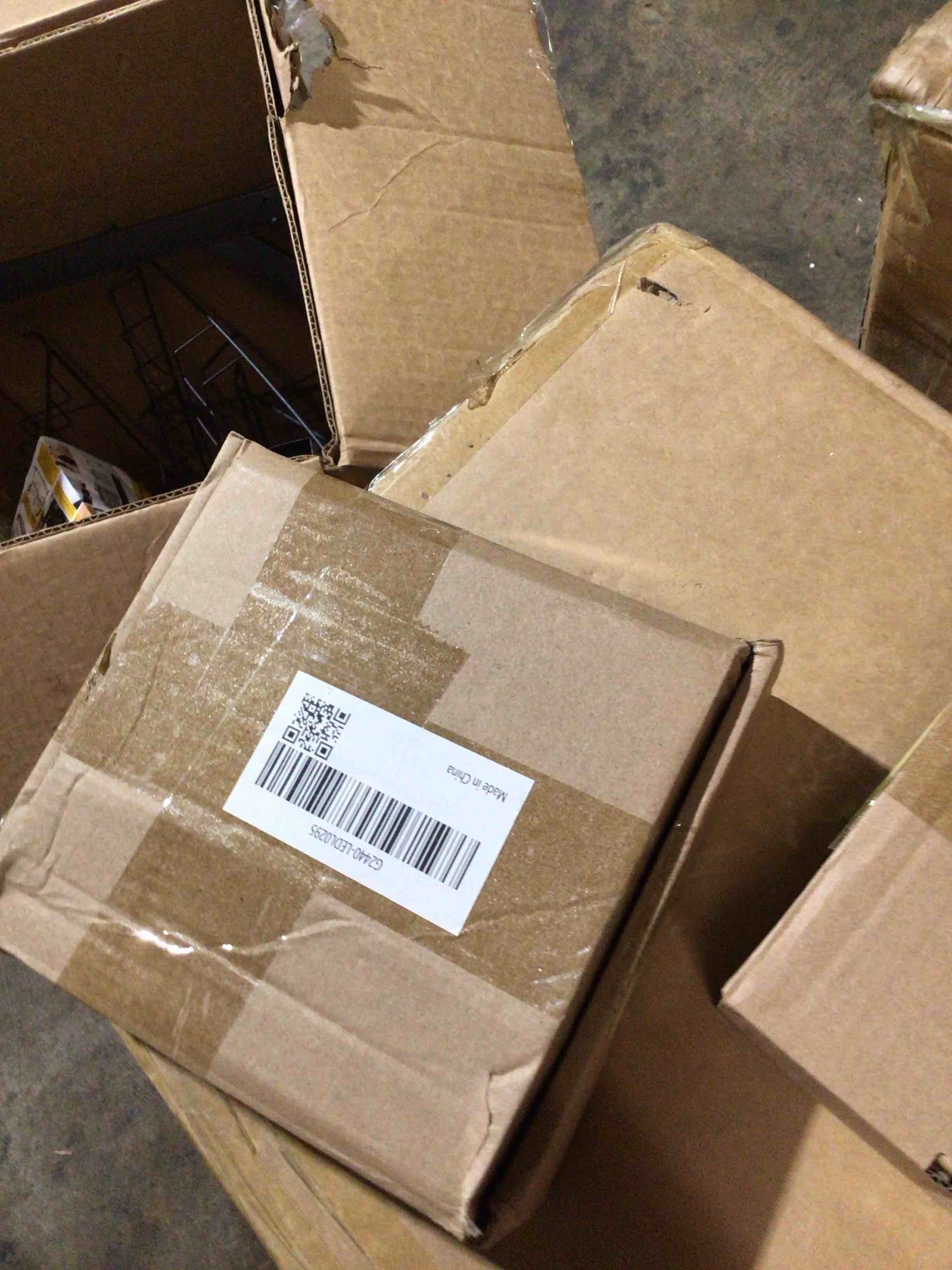 https://s3.amazonaws.com/lotting-images-prod/bidfta/GRA3698029_1753802231901.jpeg