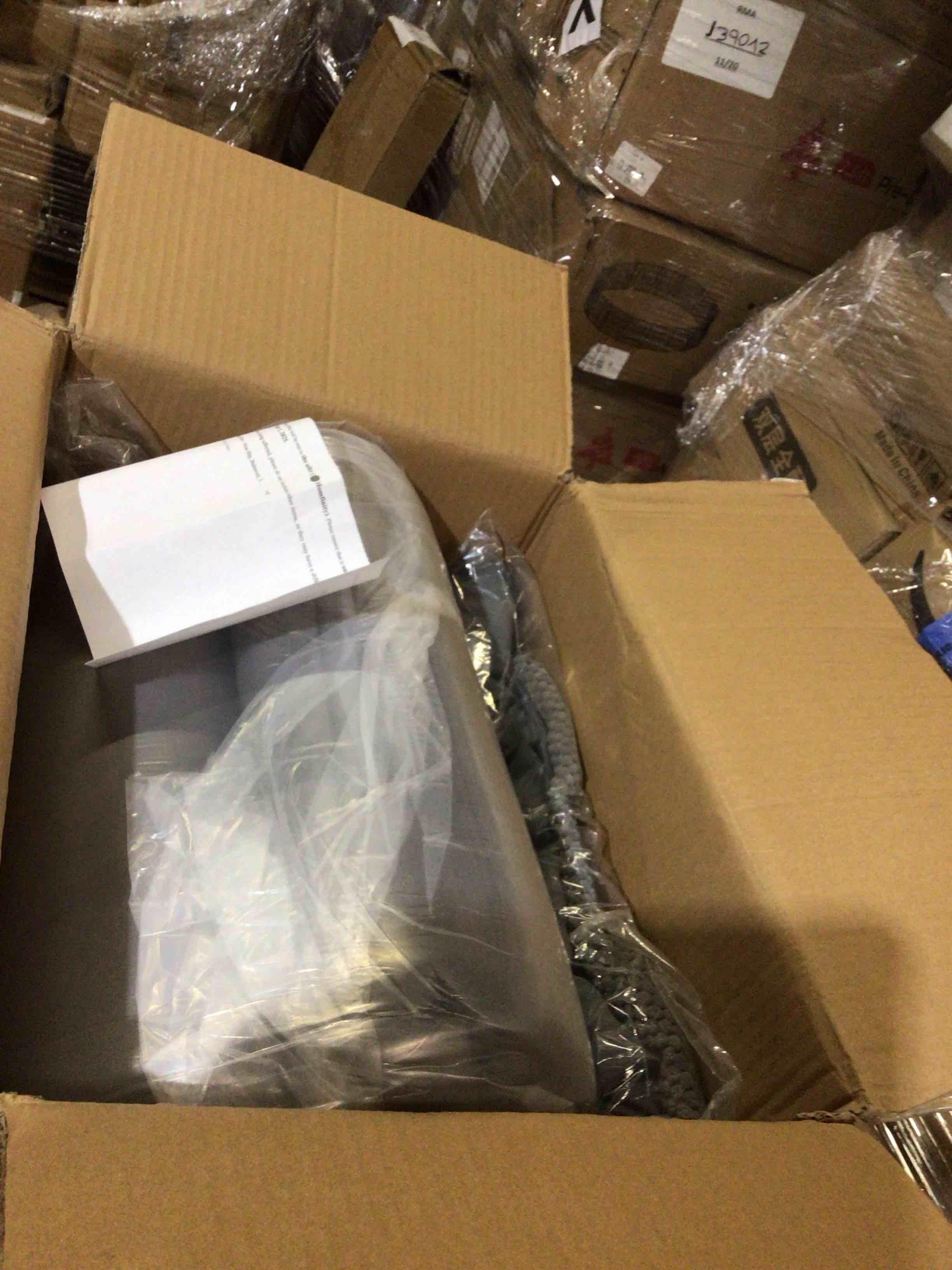 https://s3.amazonaws.com/lotting-images-prod/bidfta/GRA3698084_1753820384532.jpeg