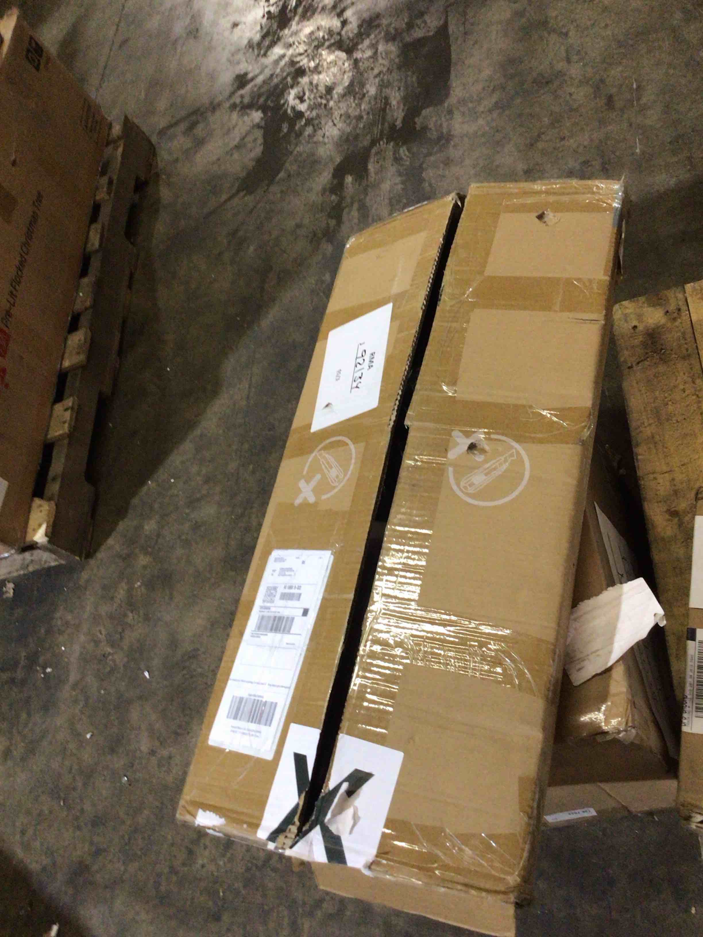 https://s3.amazonaws.com/lotting-images-prod/bidfta/GRA3698142_1753900386587.jpeg