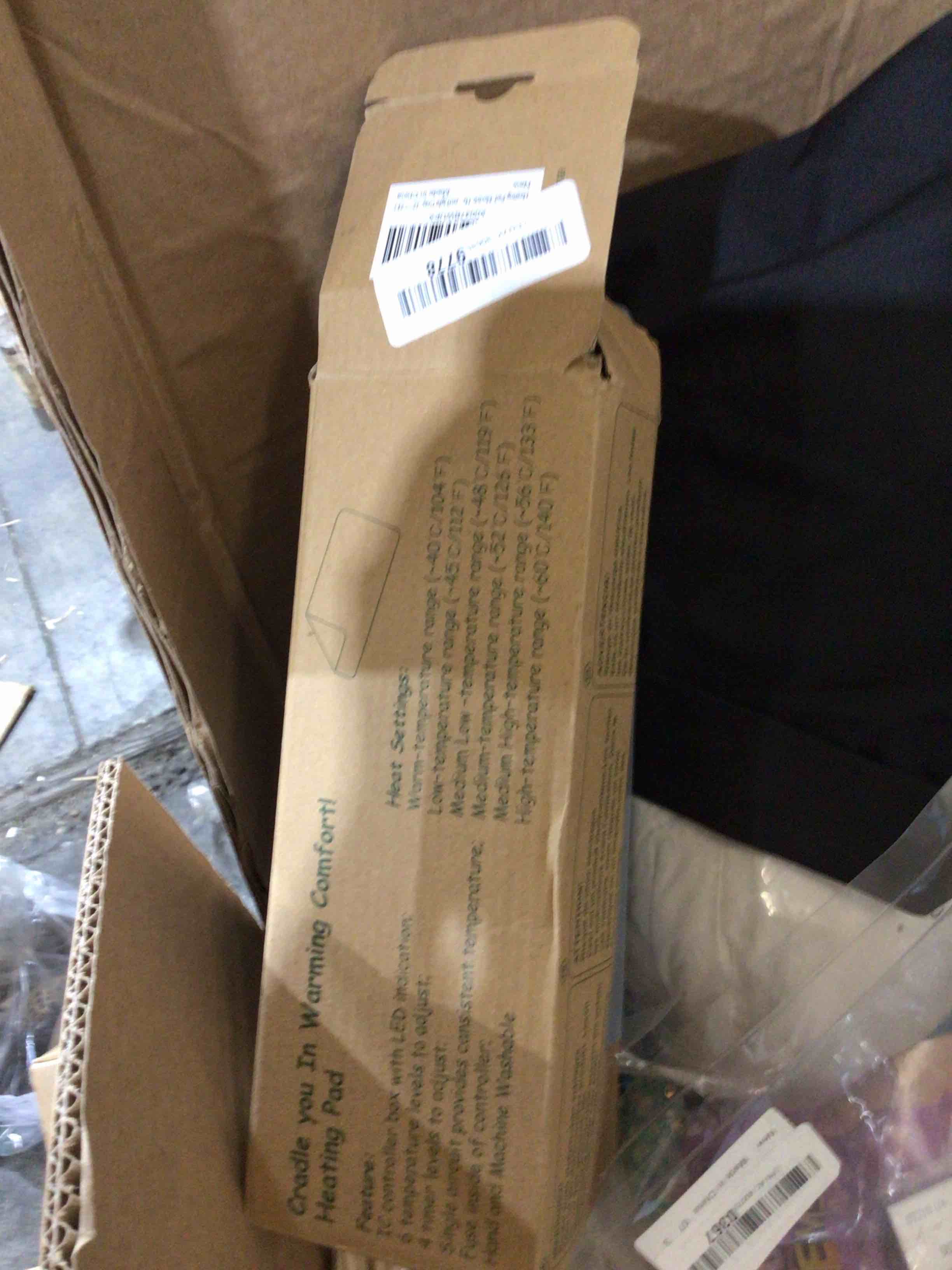 https://s3.amazonaws.com/lotting-images-prod/bidfta/GRA3698193_1753976904910.jpeg