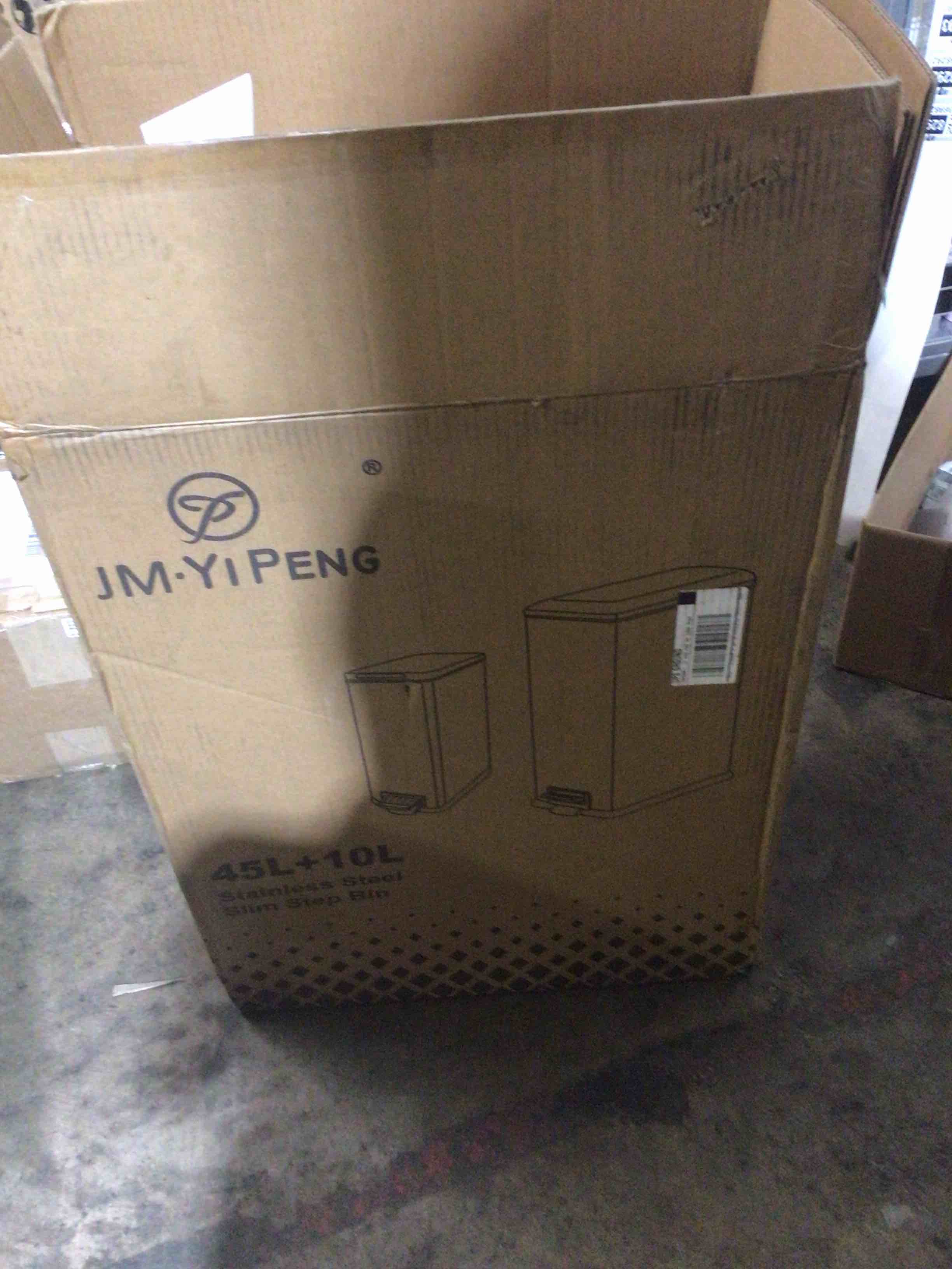 https://s3.amazonaws.com/lotting-images-prod/bidfta/GRA3698291_1754063767531.jpeg