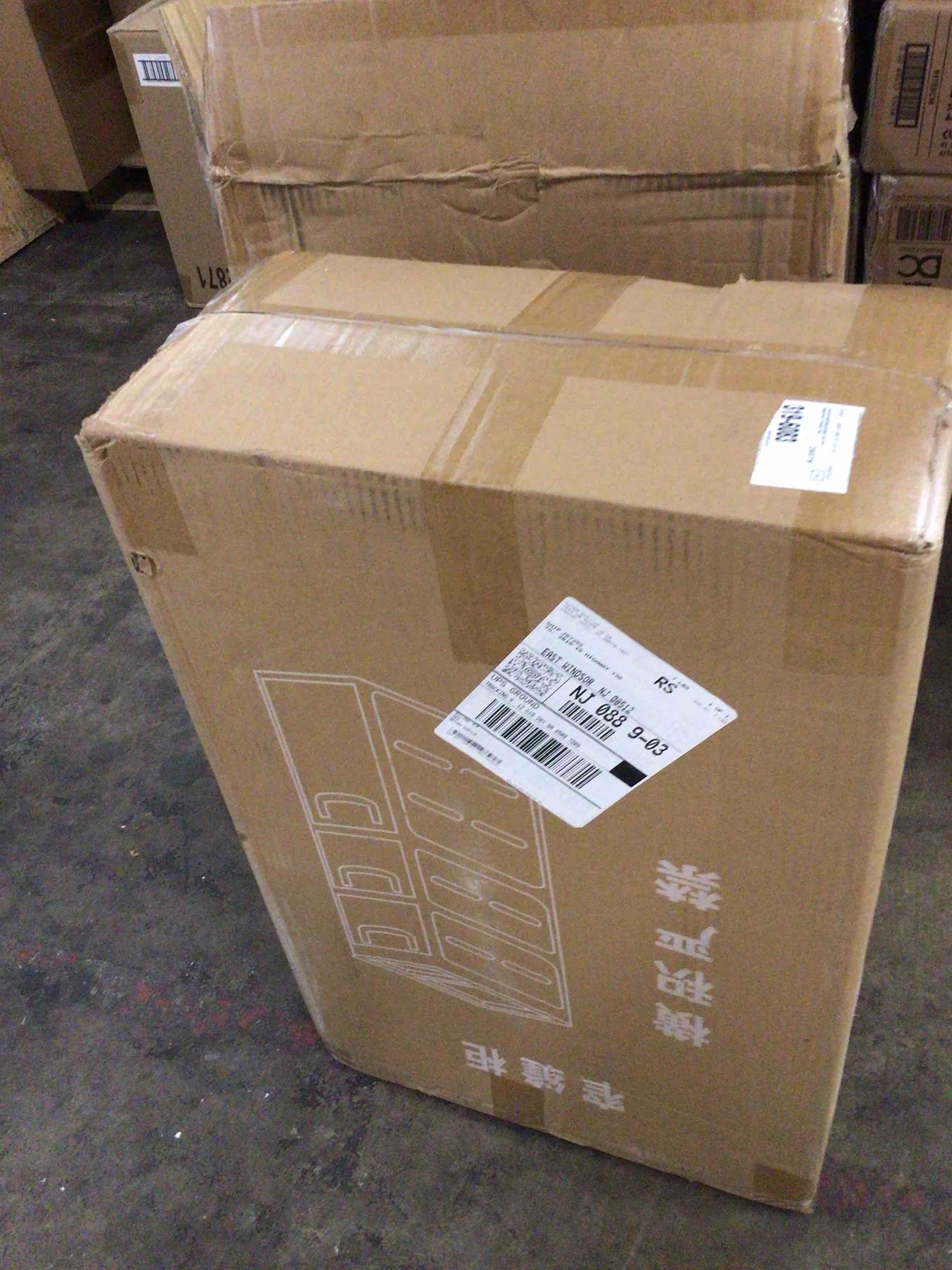 https://s3.amazonaws.com/lotting-images-prod/bidfta/GRA3698355_1754319516392.jpeg
