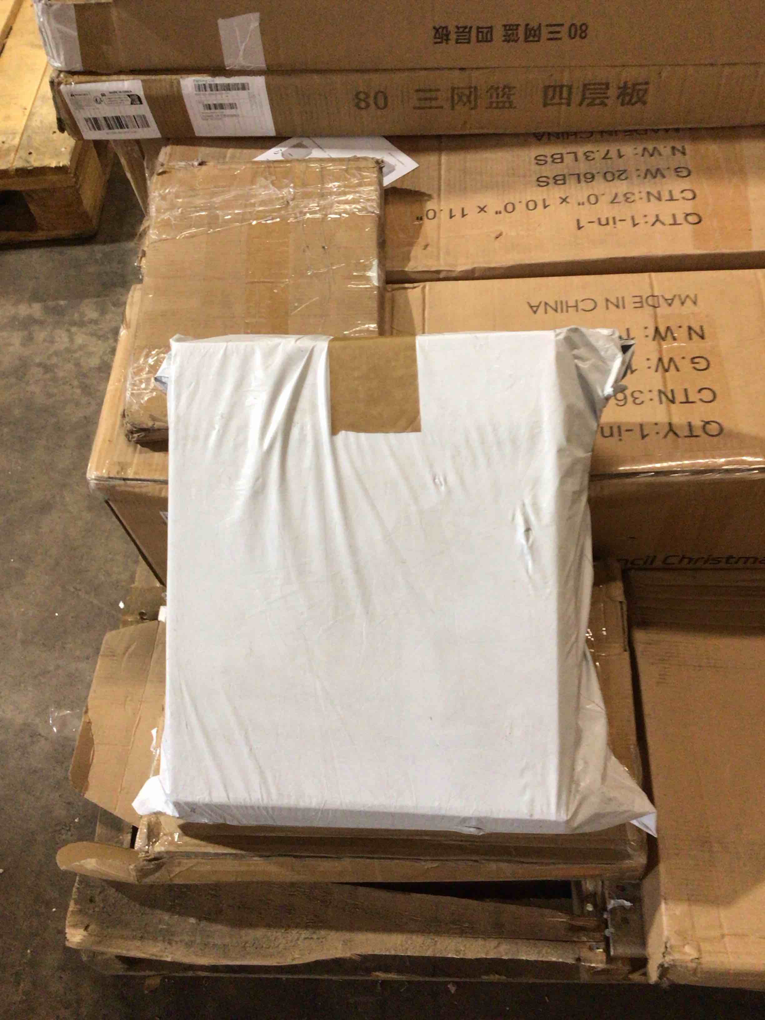 https://s3.amazonaws.com/lotting-images-prod/bidfta/GRA3698425_1754402426946.jpeg