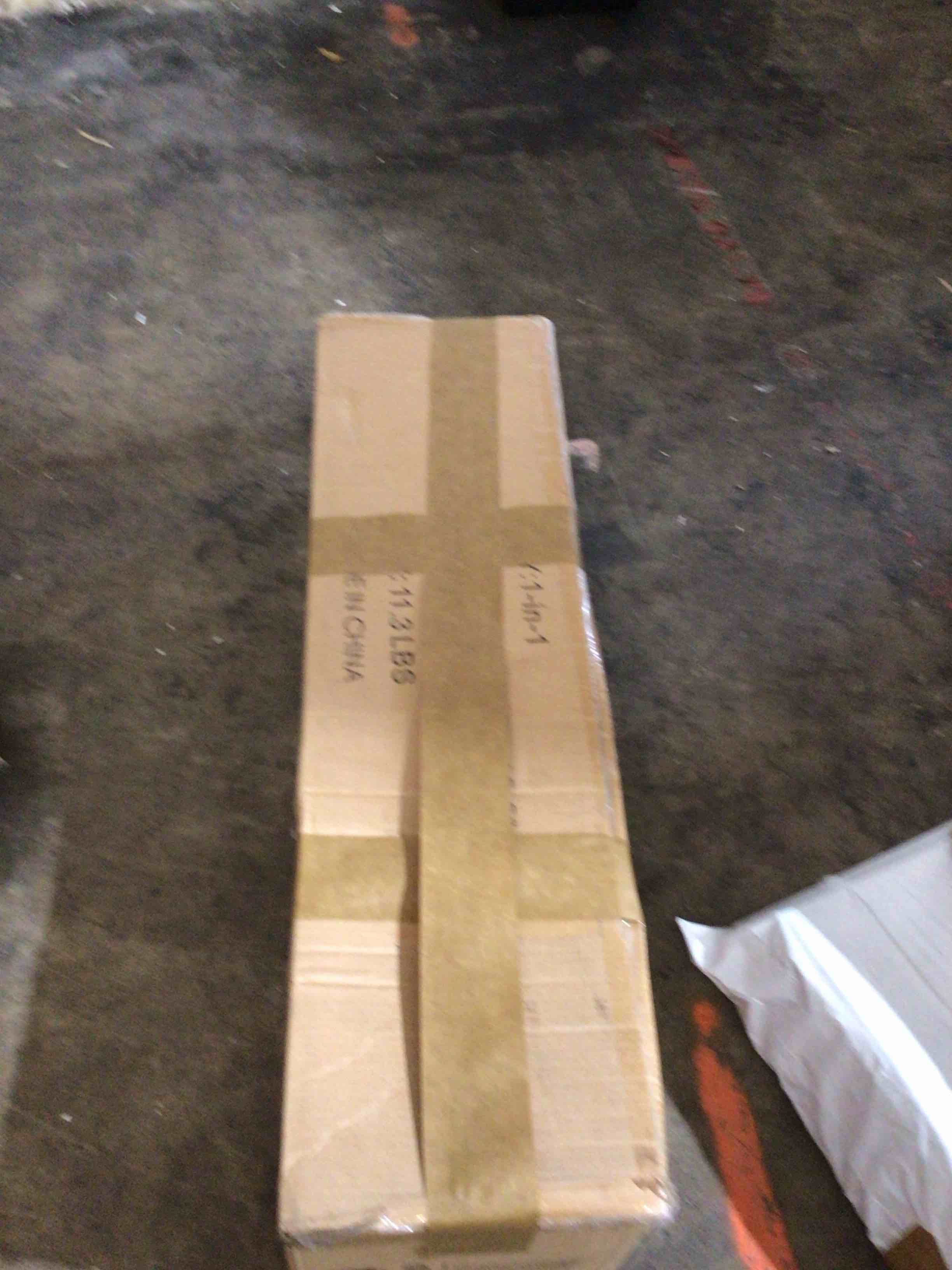 https://s3.amazonaws.com/lotting-images-prod/bidfta/GRA3698430_1754403116151.jpeg