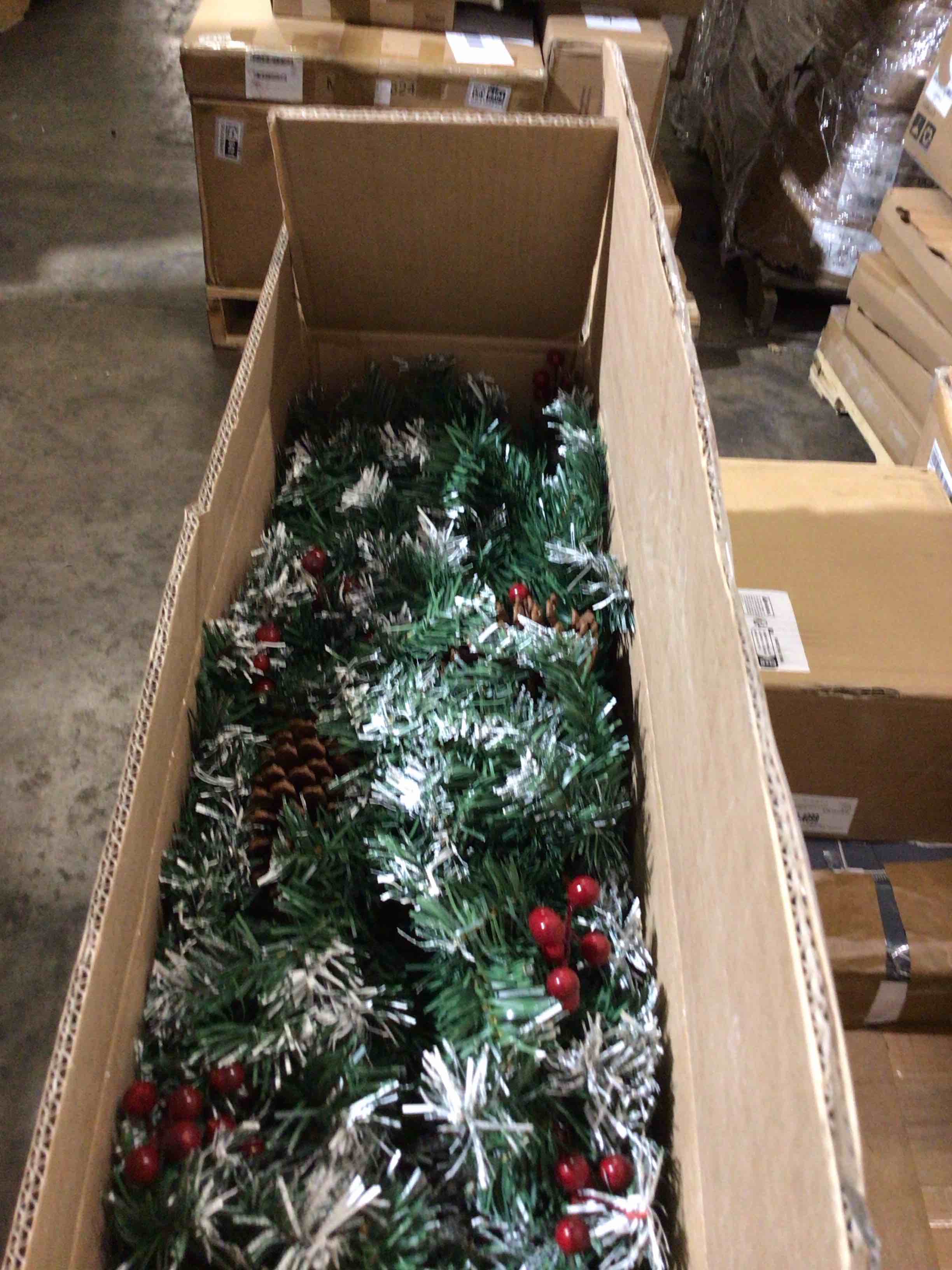https://s3.amazonaws.com/lotting-images-prod/bidfta/GRA3698439_1754405640905.jpeg