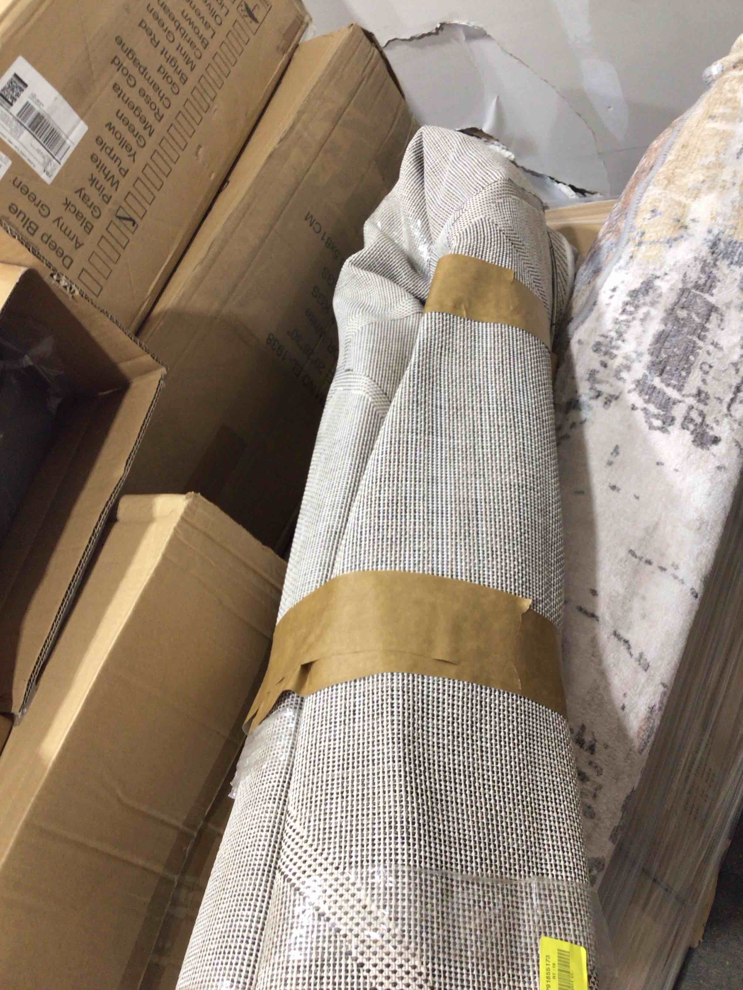 https://s3.amazonaws.com/lotting-images-prod/bidfta/GRA3698508_1754500268438.jpeg
