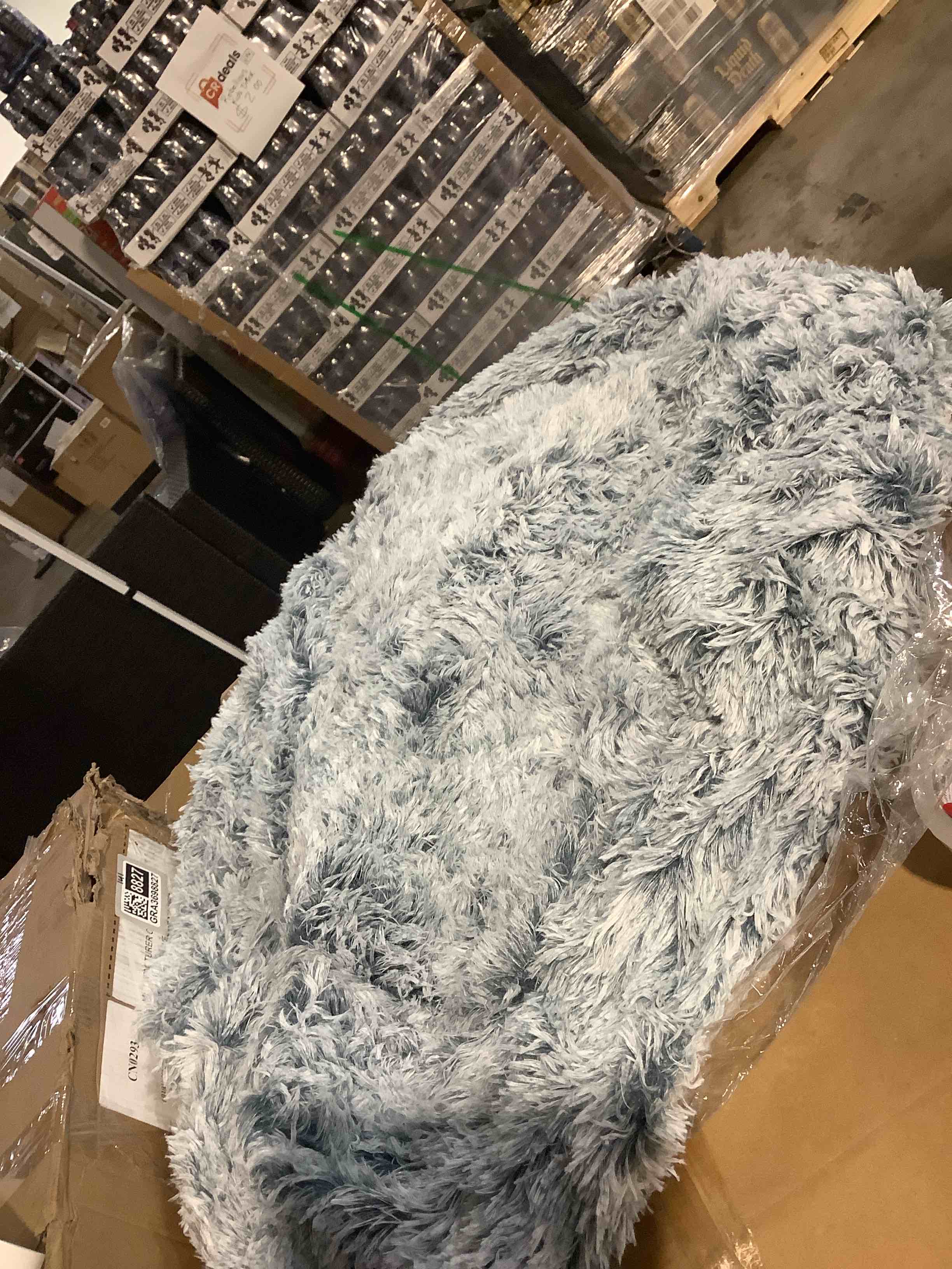 https://s3.amazonaws.com/lotting-images-prod/bidfta/GRA3698836_1755188414740.jpeg