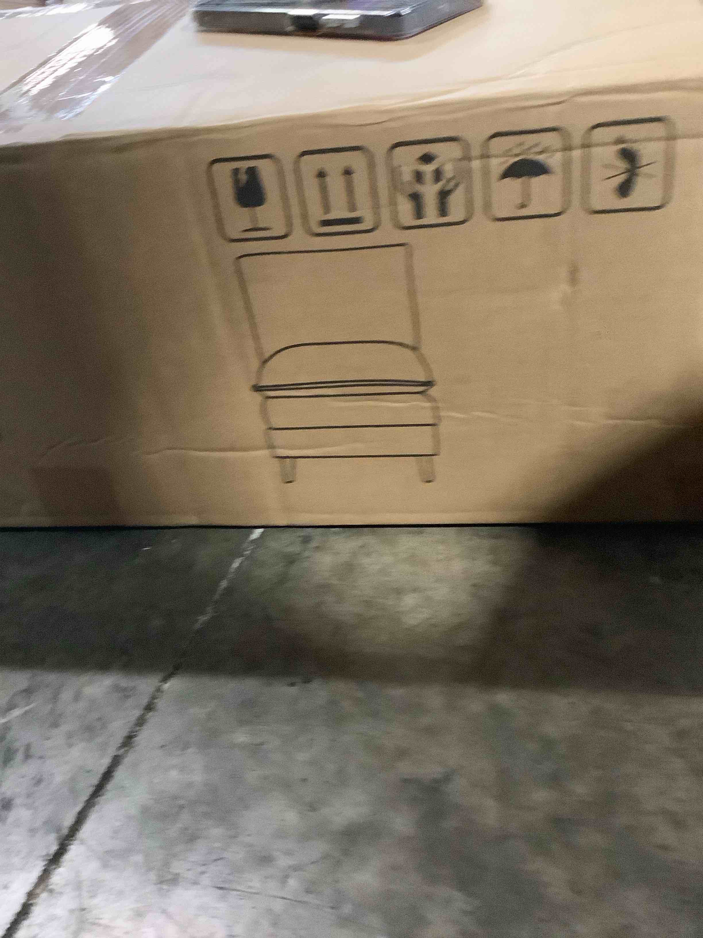 https://s3.amazonaws.com/lotting-images-prod/bidfta/GRA3698846_1755198391652.jpeg