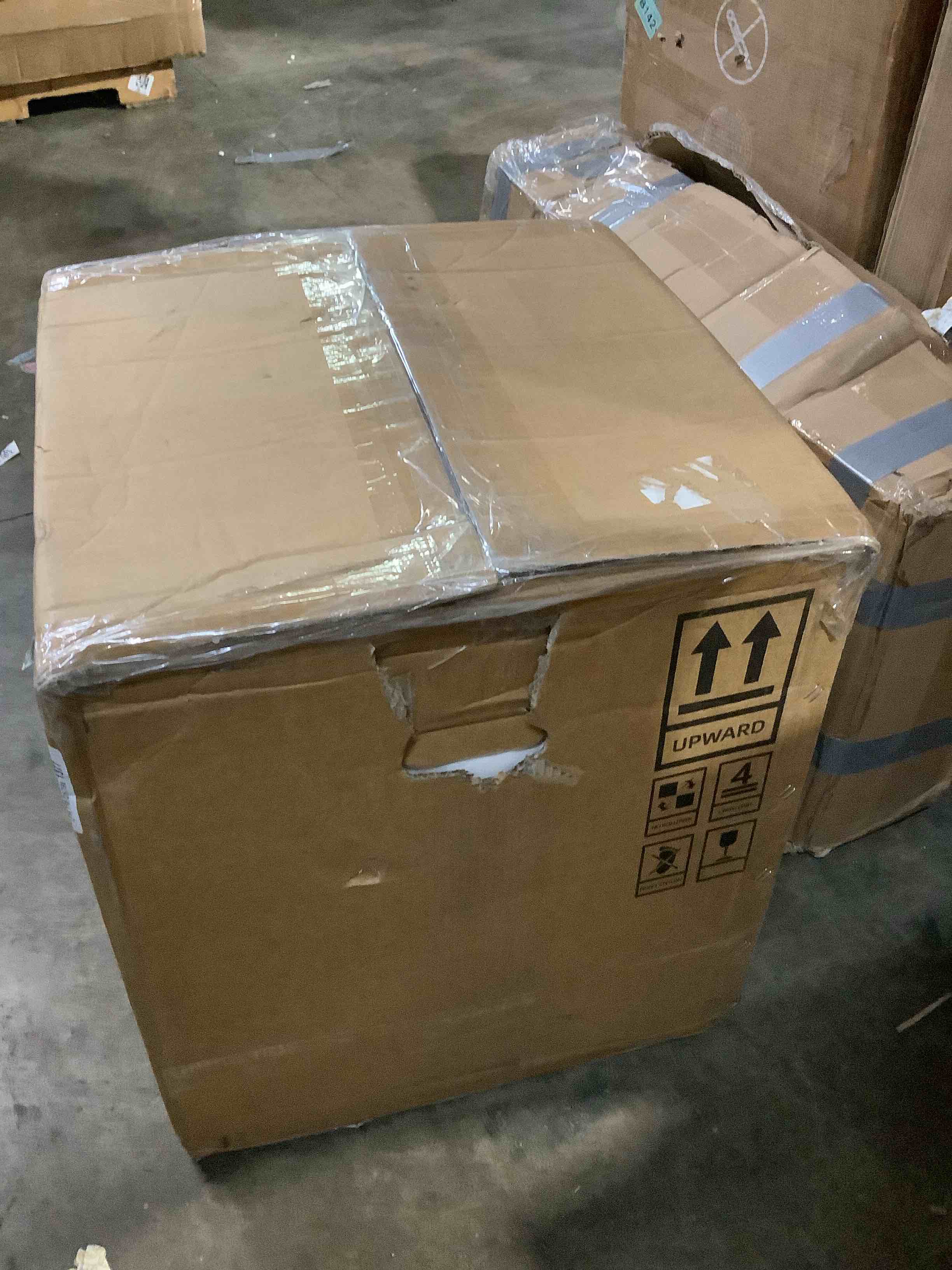 https://s3.amazonaws.com/lotting-images-prod/bidfta/GRA3698866_1755265548742.jpeg