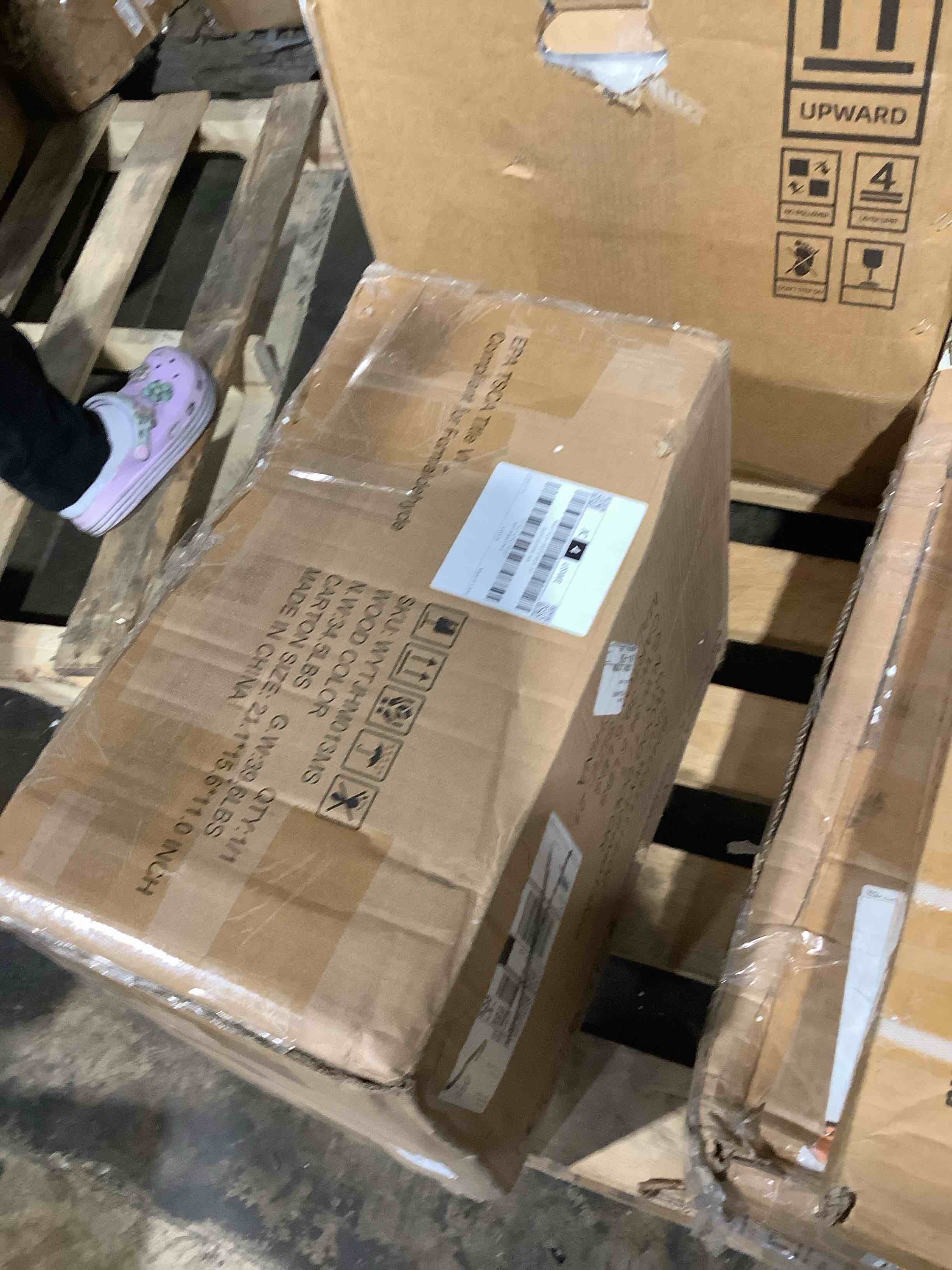 https://s3.amazonaws.com/lotting-images-prod/bidfta/GRA3698869_1755269789365.jpeg