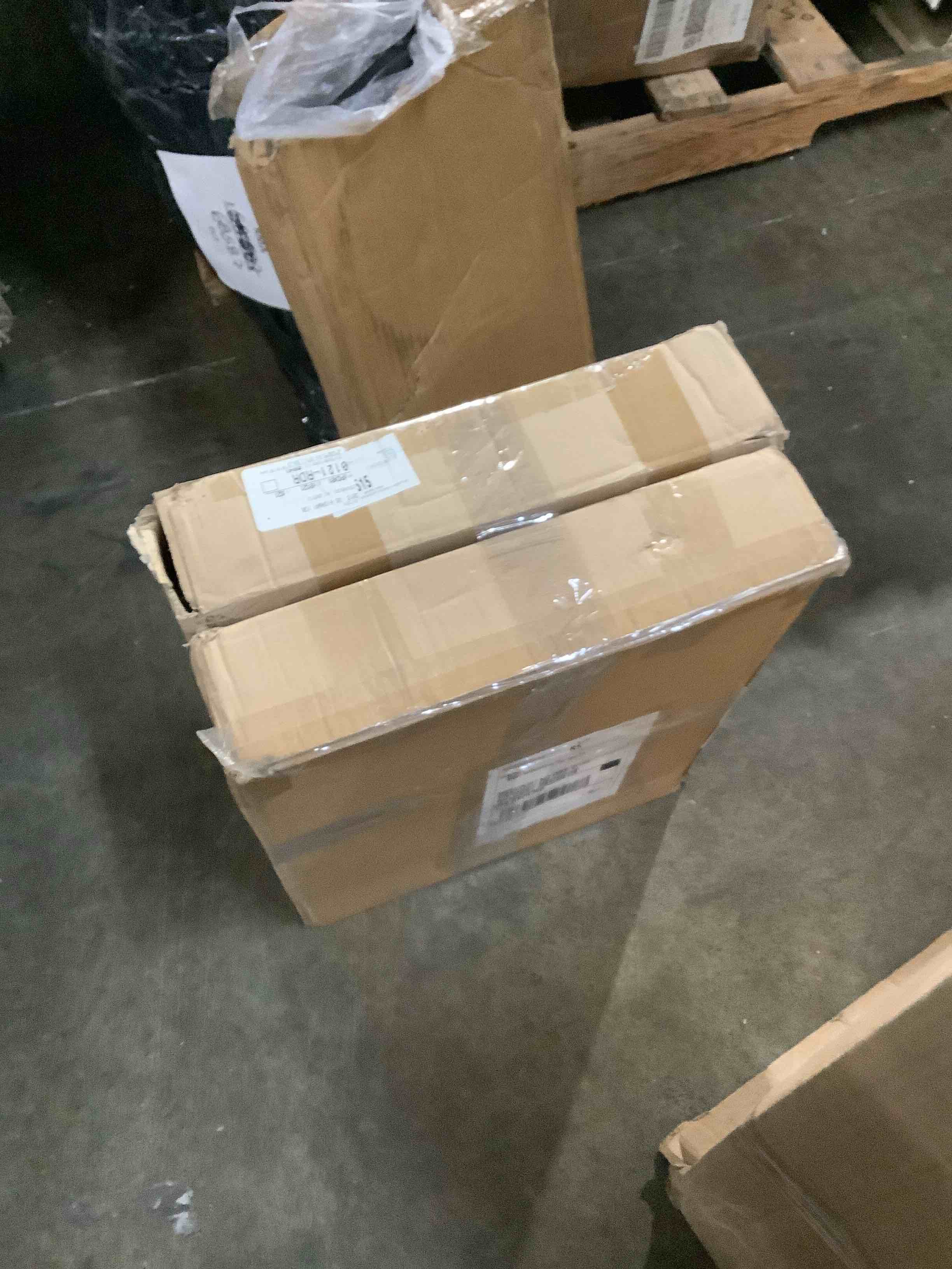 https://s3.amazonaws.com/lotting-images-prod/bidfta/GRA3698917_1755534561001.jpeg