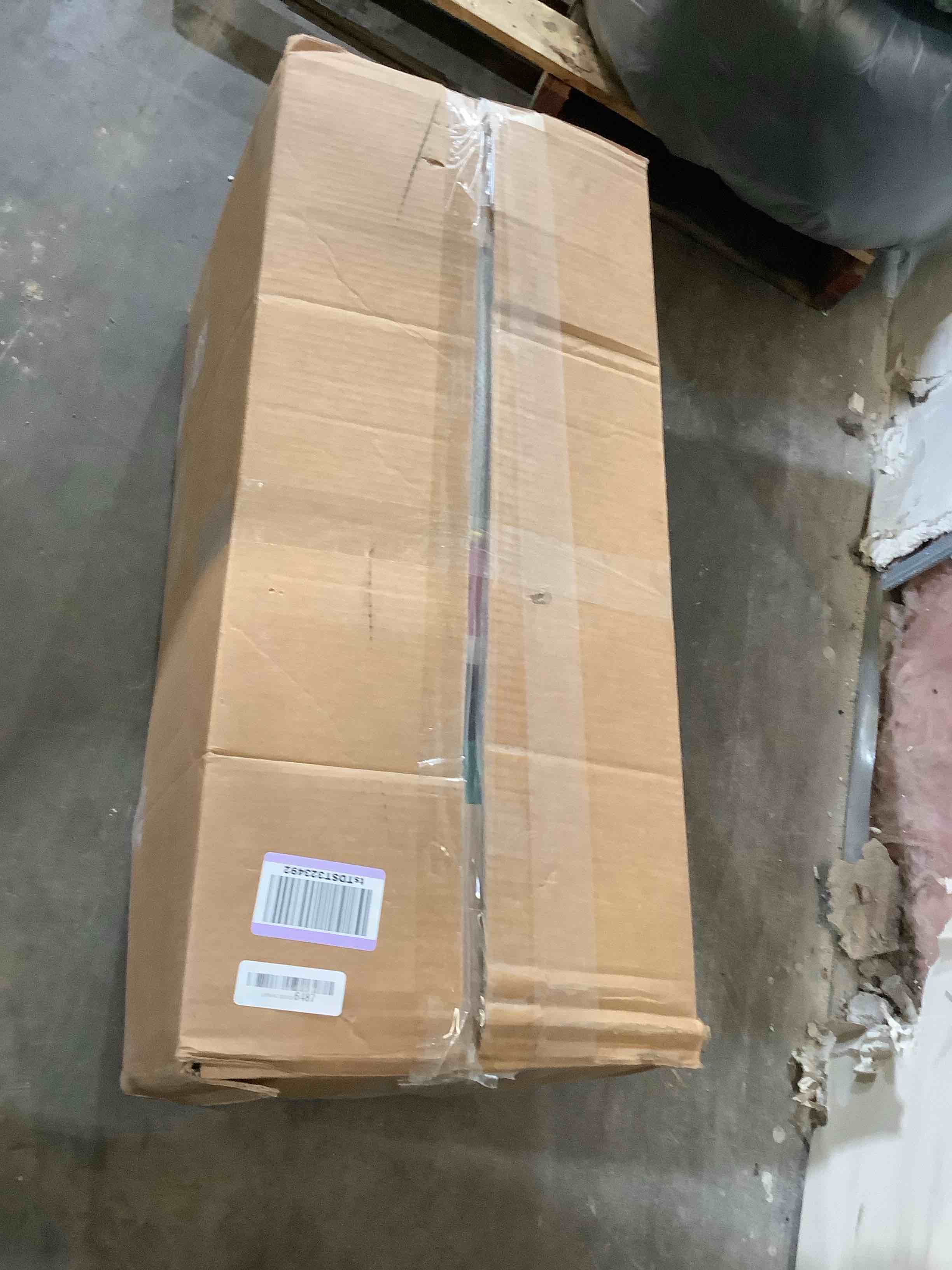 https://s3.amazonaws.com/lotting-images-prod/bidfta/GRA3698992_1755701120658.jpeg