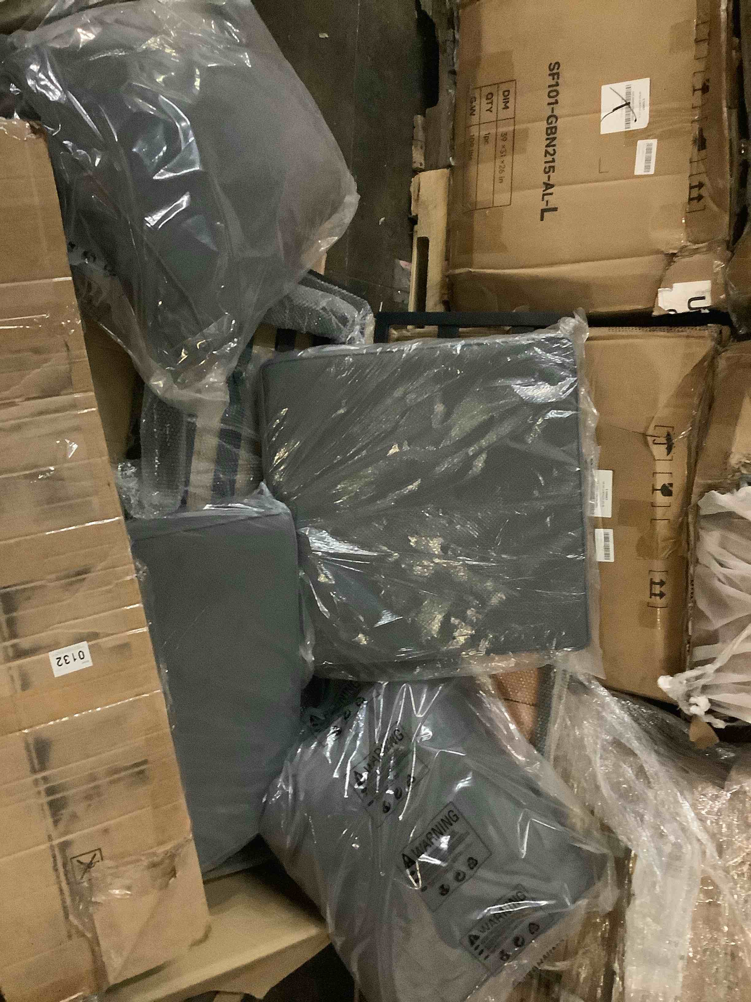 https://s3.amazonaws.com/lotting-images-prod/bidfta/GRA3699050_1755722439050.jpeg