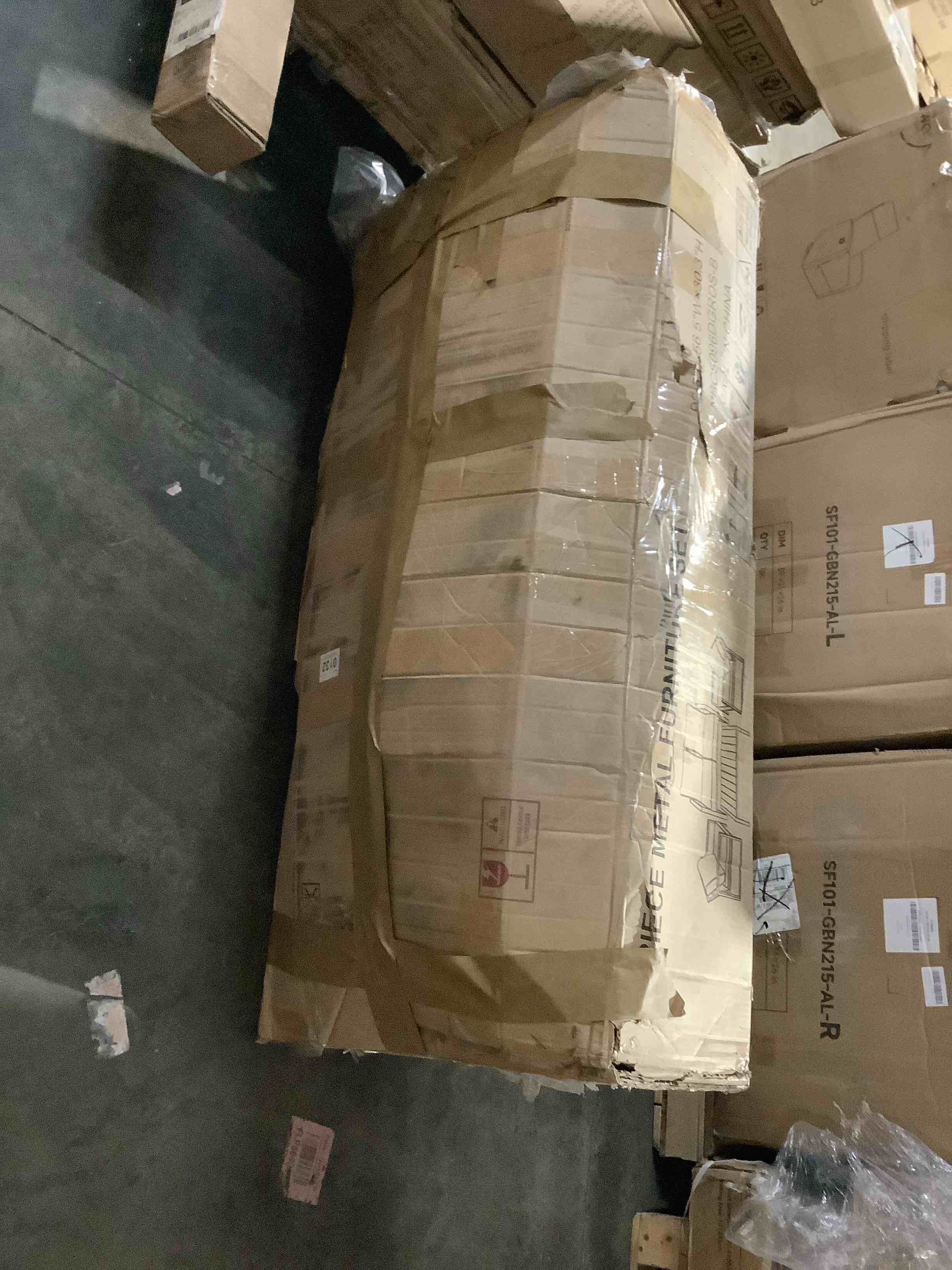https://s3.amazonaws.com/lotting-images-prod/bidfta/GRA3699050_1755722746268.jpeg