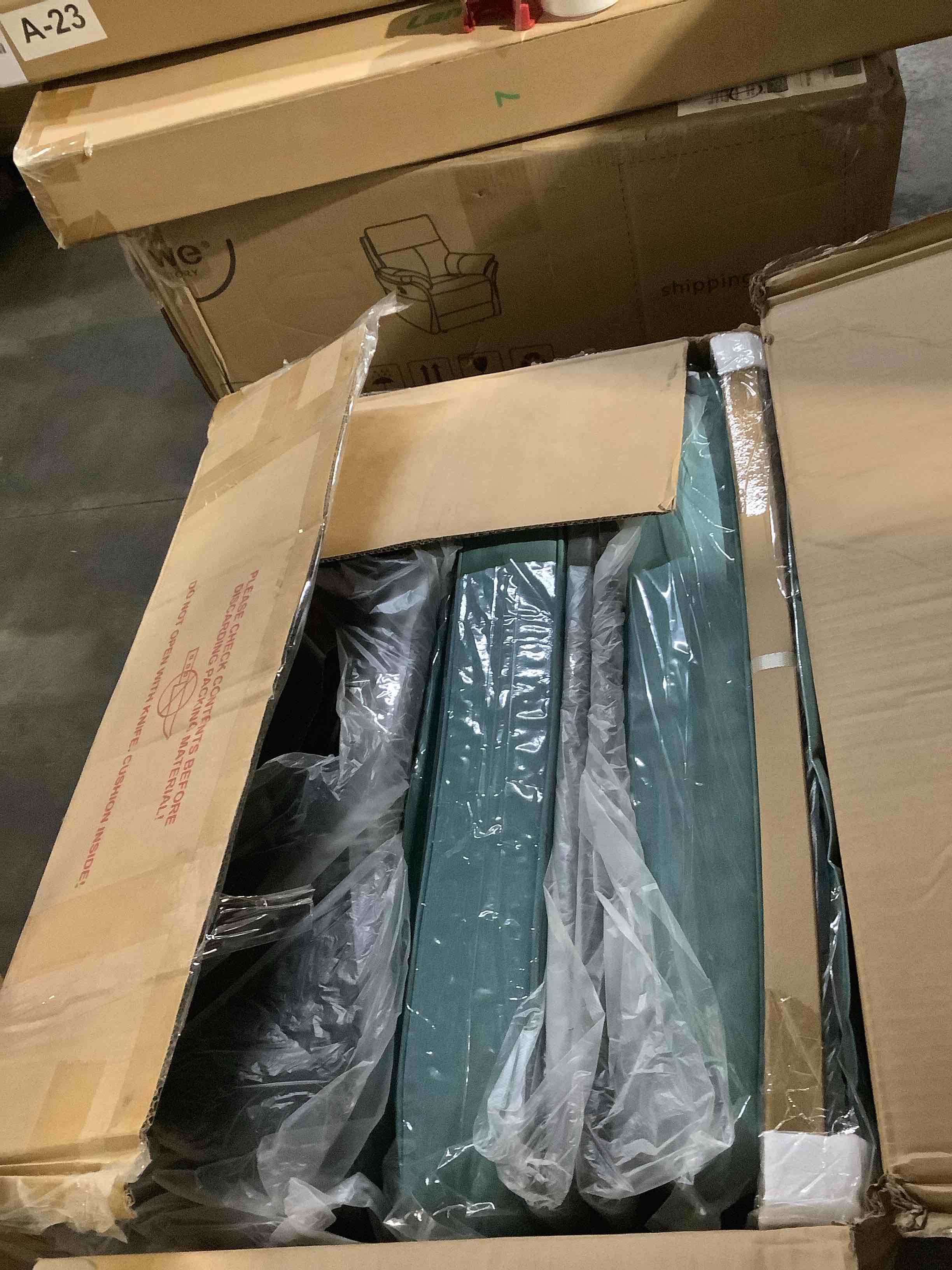 https://s3.amazonaws.com/lotting-images-prod/bidfta/GRA3699064_1755786459744.jpeg
