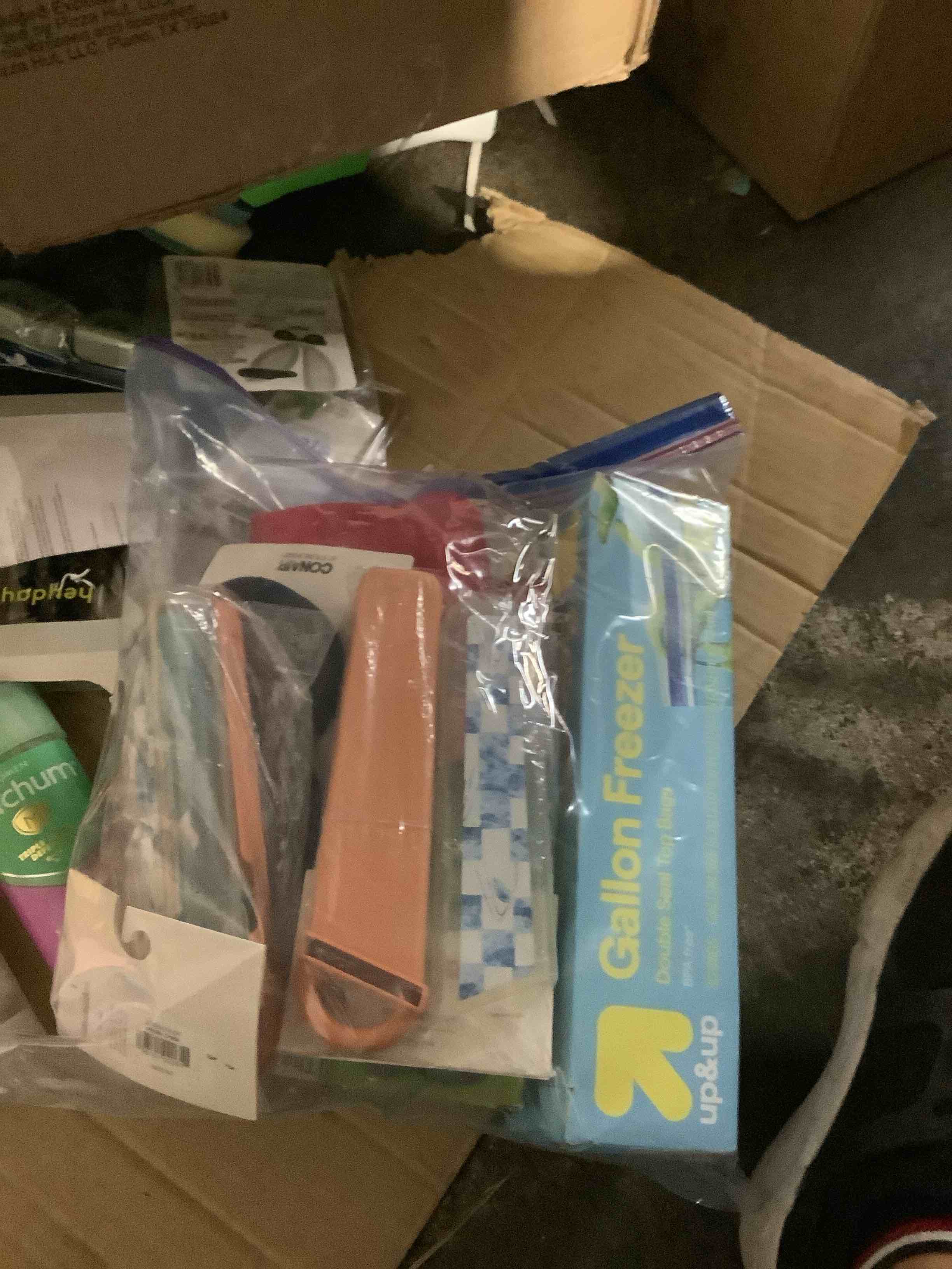 https://s3.amazonaws.com/lotting-images-prod/bidfta/GRA3699081_1755793506608.jpeg