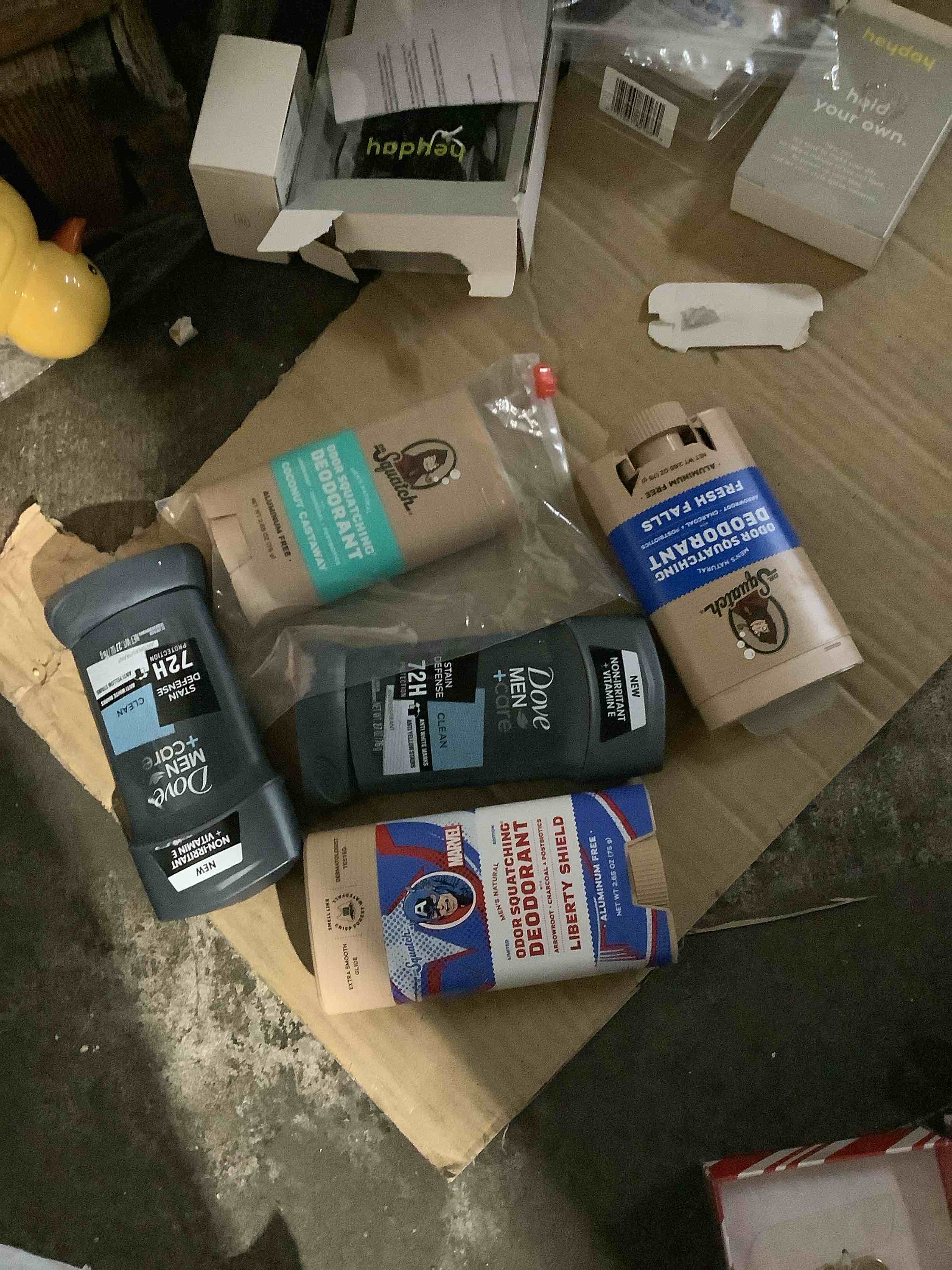 https://s3.amazonaws.com/lotting-images-prod/bidfta/GRA3699089_1755798292860.jpeg