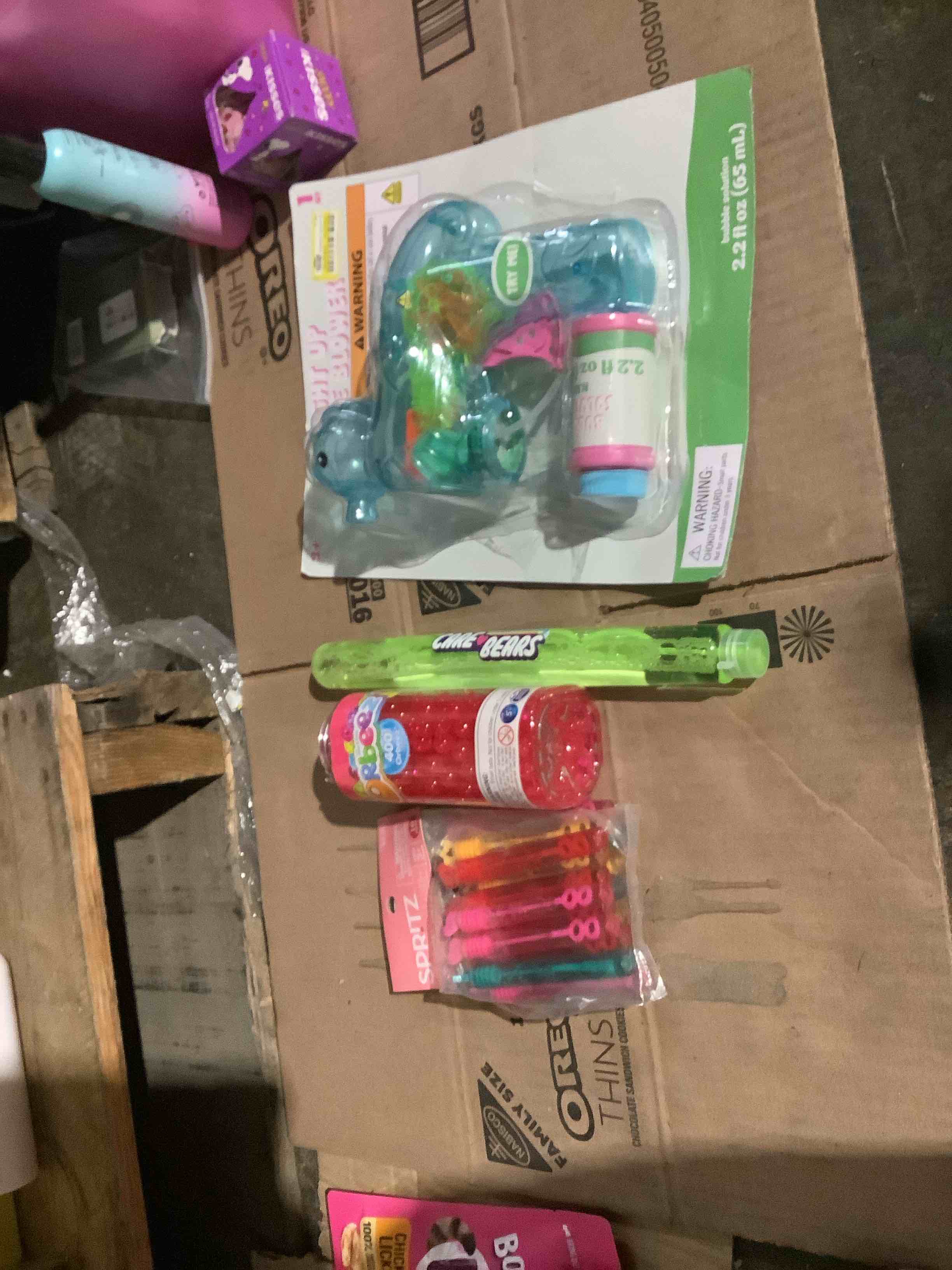https://s3.amazonaws.com/lotting-images-prod/bidfta/GRA3699174_1755893640659.jpeg