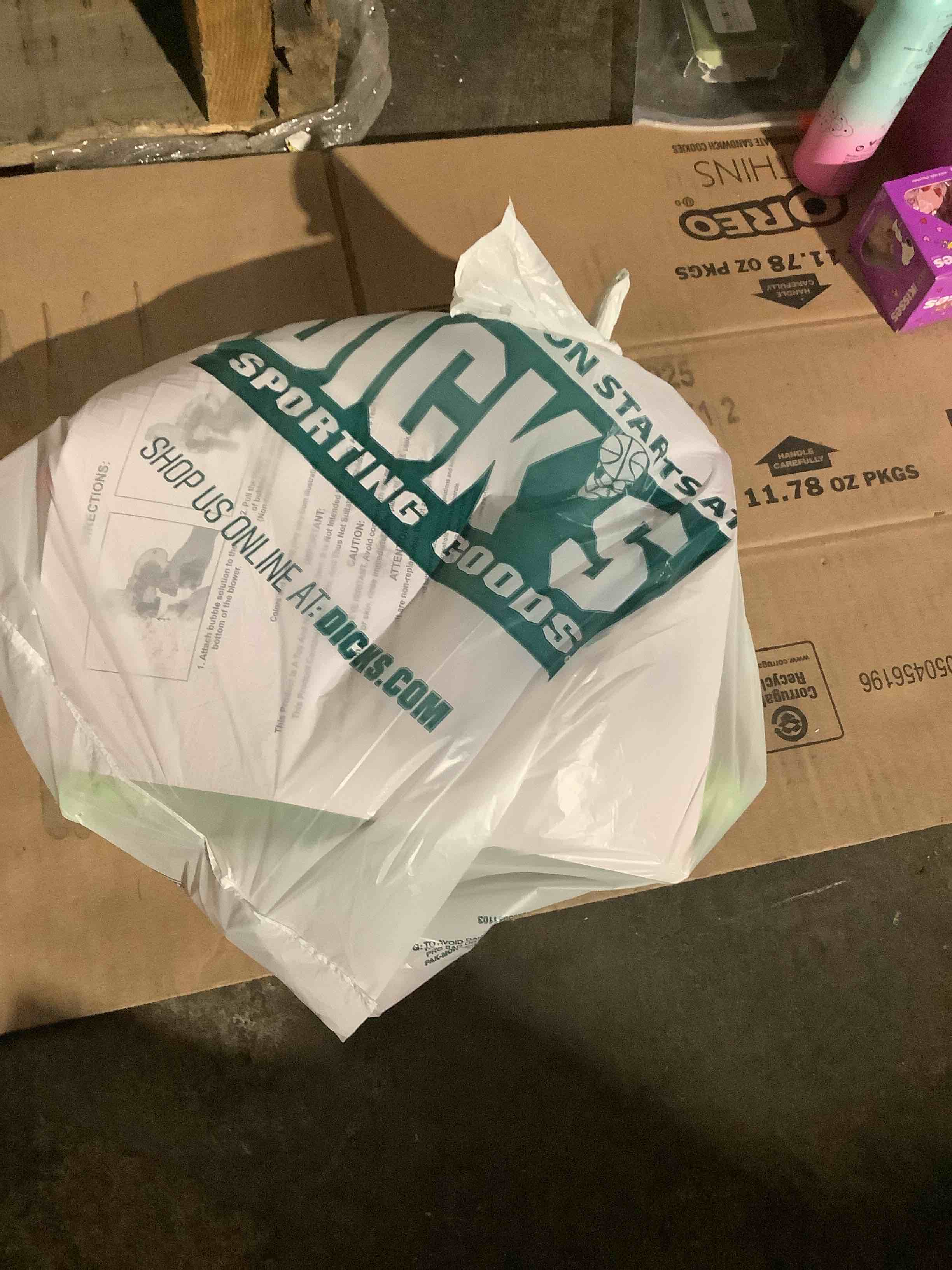 https://s3.amazonaws.com/lotting-images-prod/bidfta/GRA3699174_1755894126253.jpeg