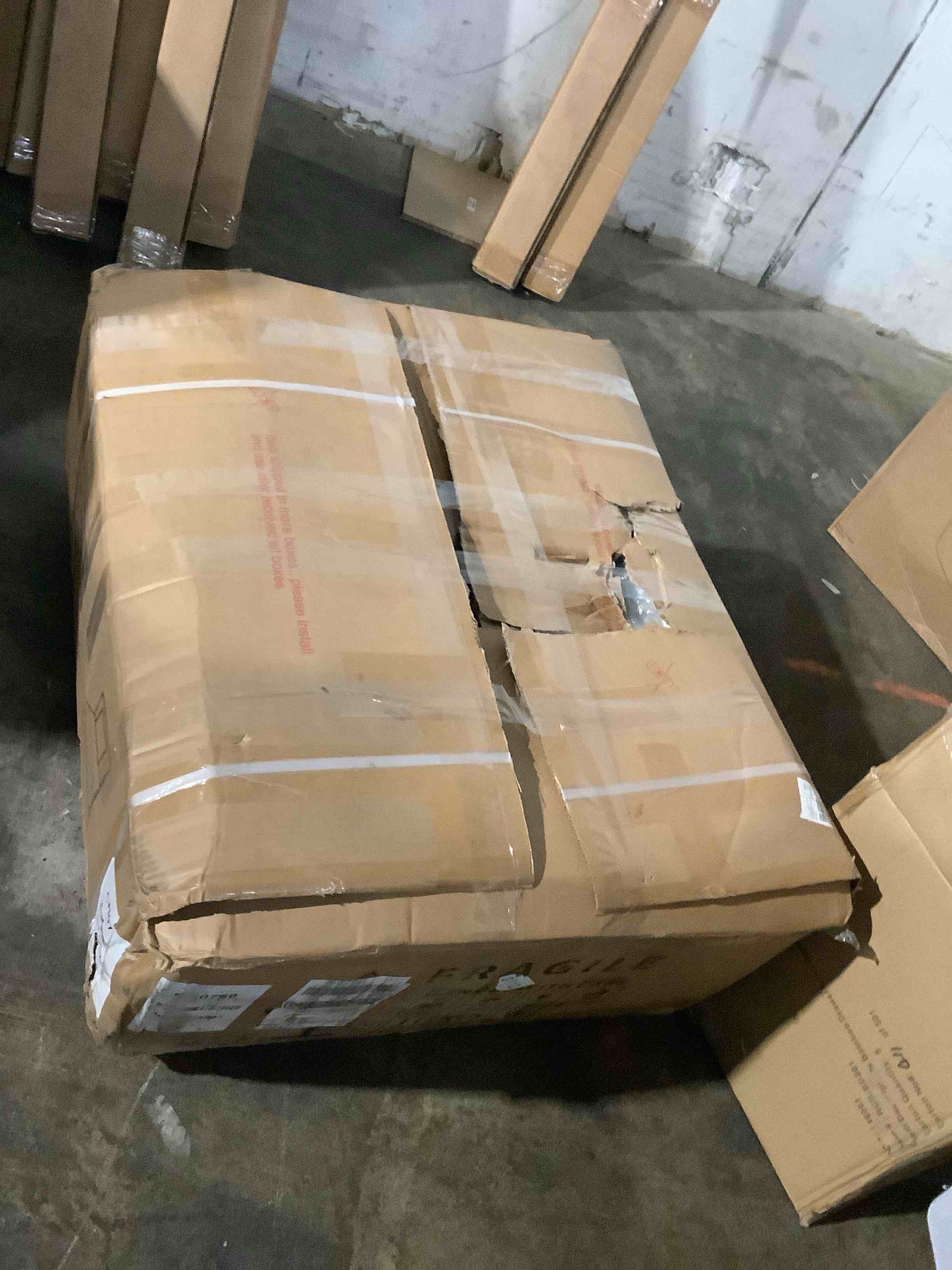 https://s3.amazonaws.com/lotting-images-prod/bidfta/GRA3699268_1756304277575.jpeg