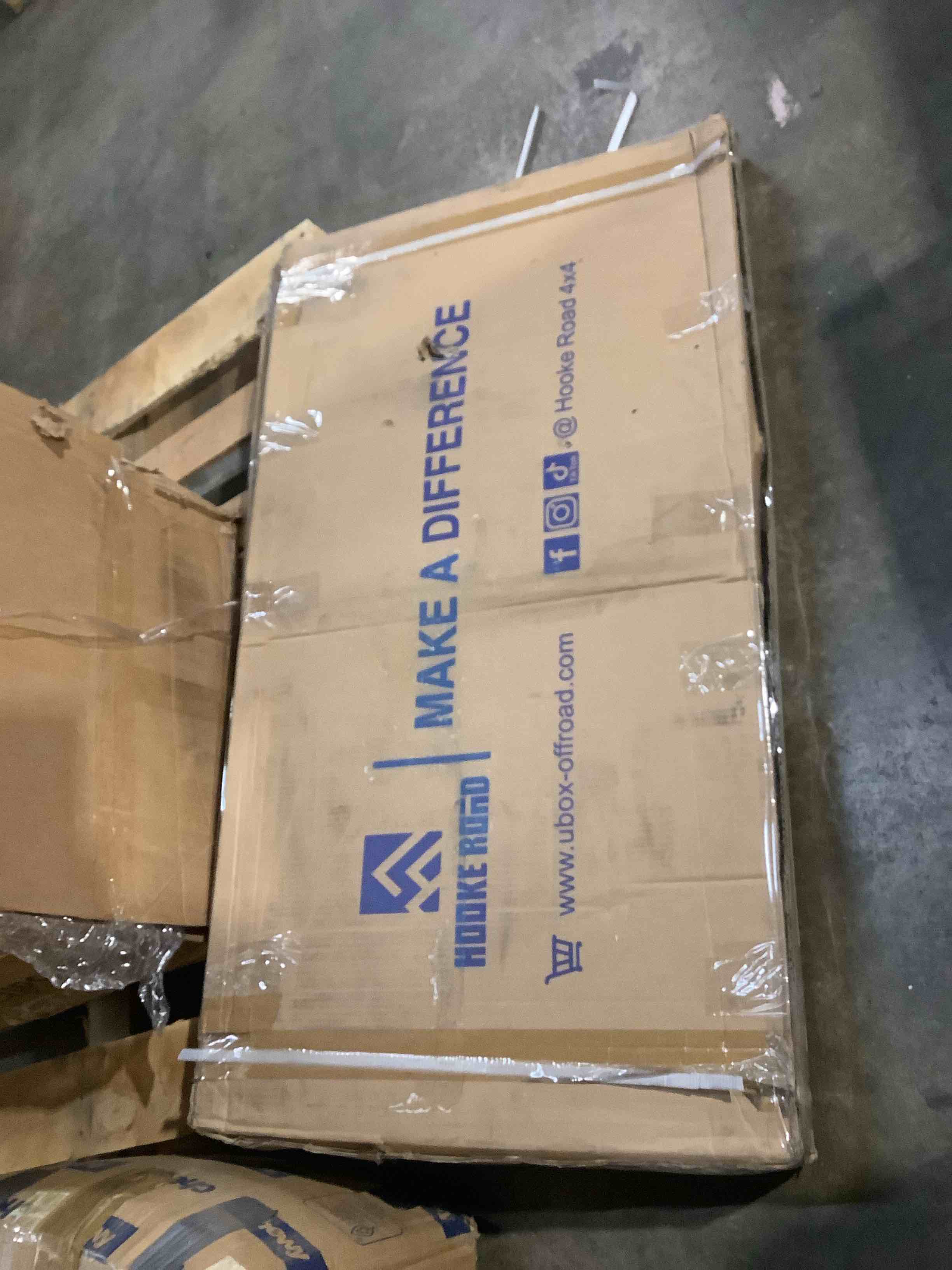 https://s3.amazonaws.com/lotting-images-prod/bidfta/GRA3699289_1756318658261.jpeg