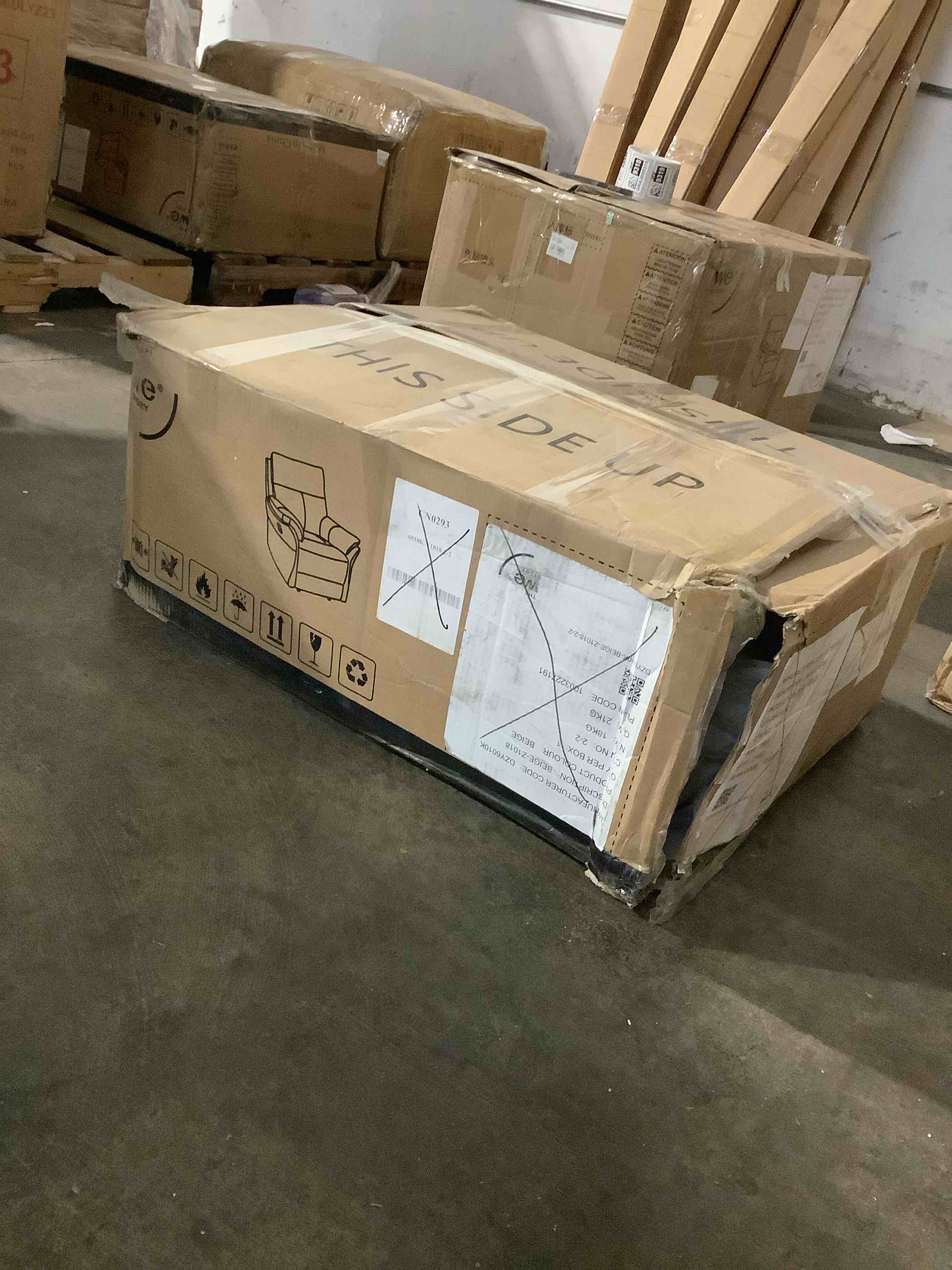 https://s3.amazonaws.com/lotting-images-prod/bidfta/GRA3699315_1756390482729.jpeg