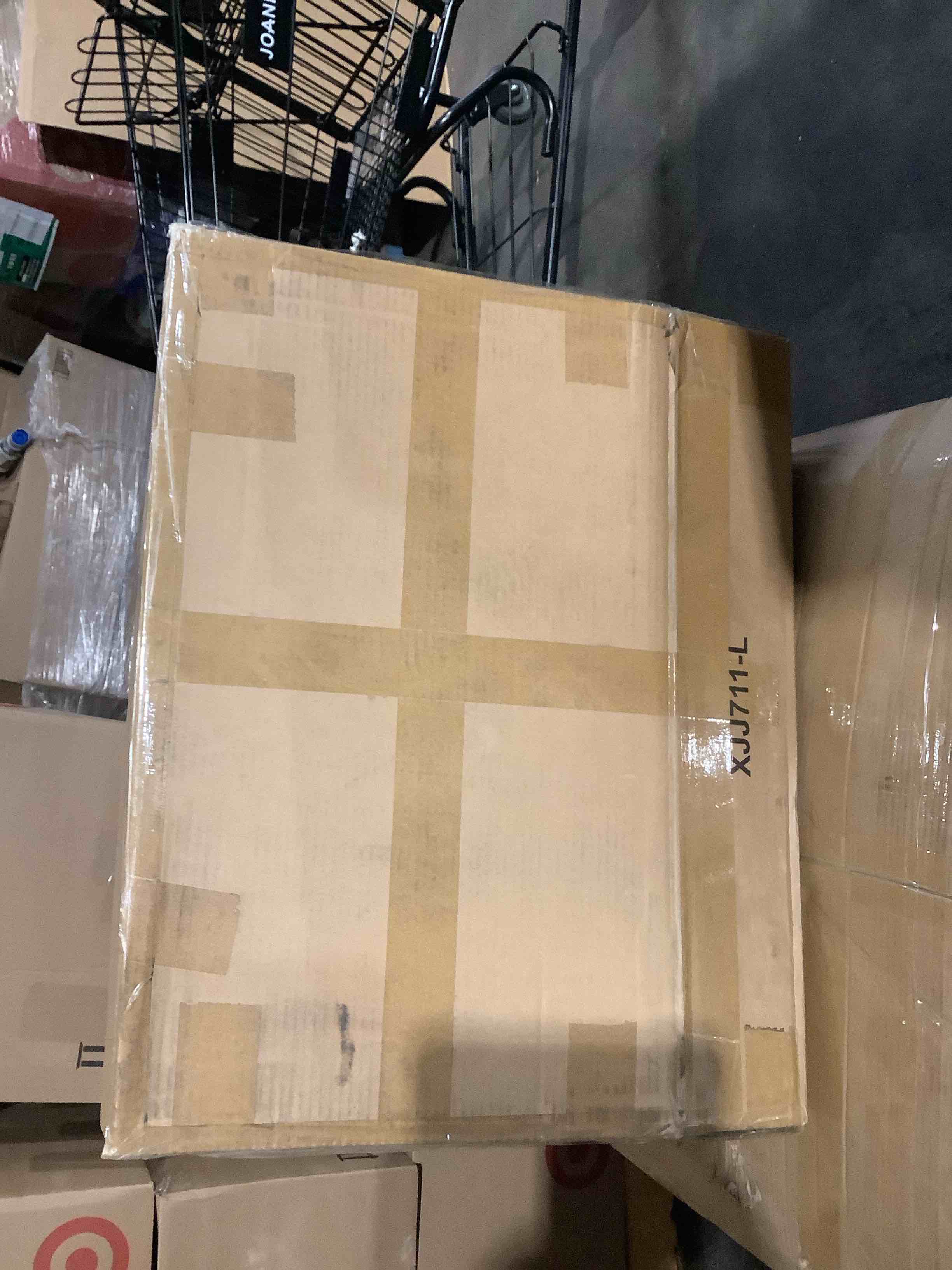 https://s3.amazonaws.com/lotting-images-prod/bidfta/GRA3699319_1756393061027.jpeg