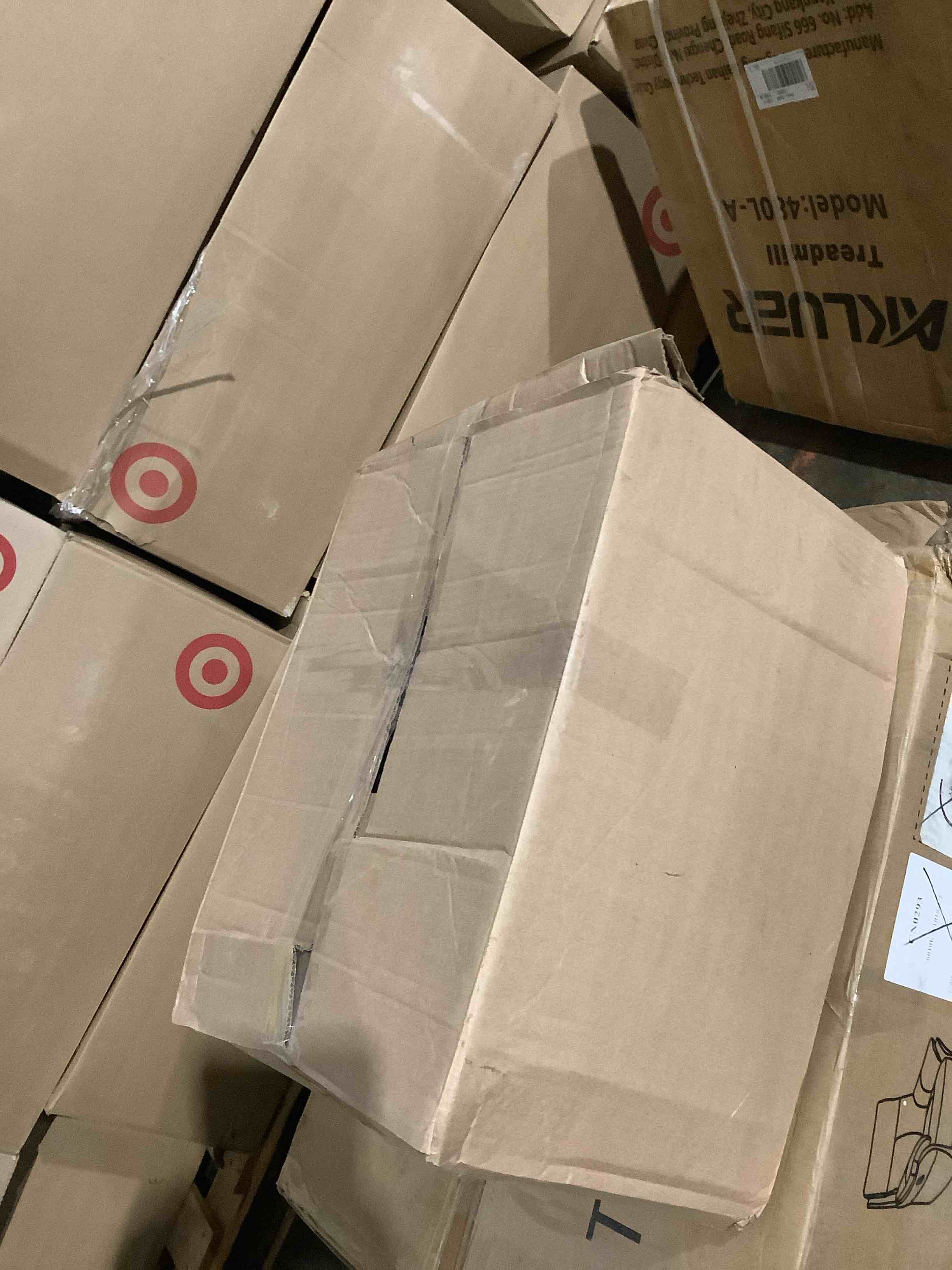 https://s3.amazonaws.com/lotting-images-prod/bidfta/GRA3699322_1756394513621.jpeg