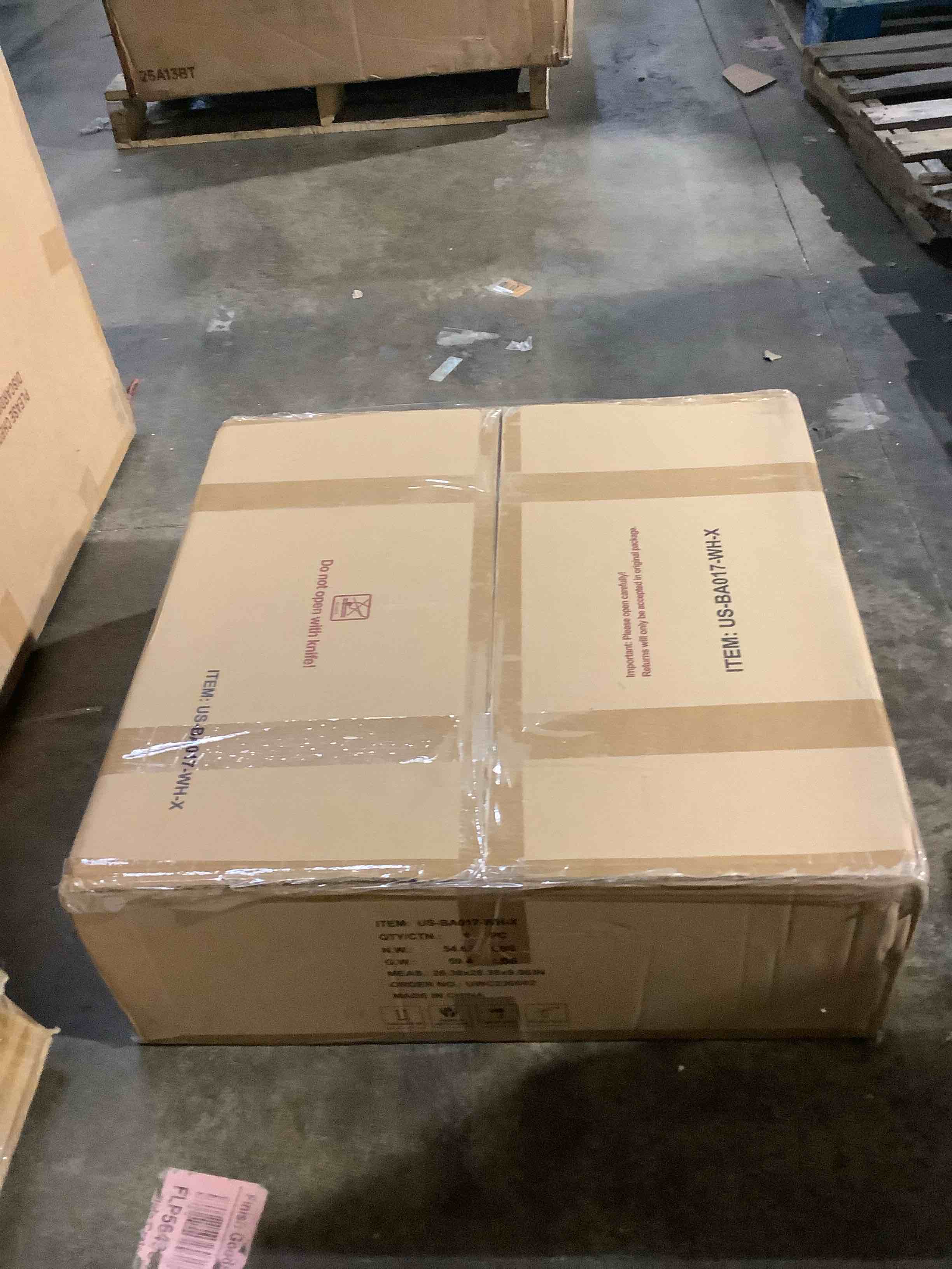 https://s3.amazonaws.com/lotting-images-prod/bidfta/GRA3699373_1756485149618.jpeg