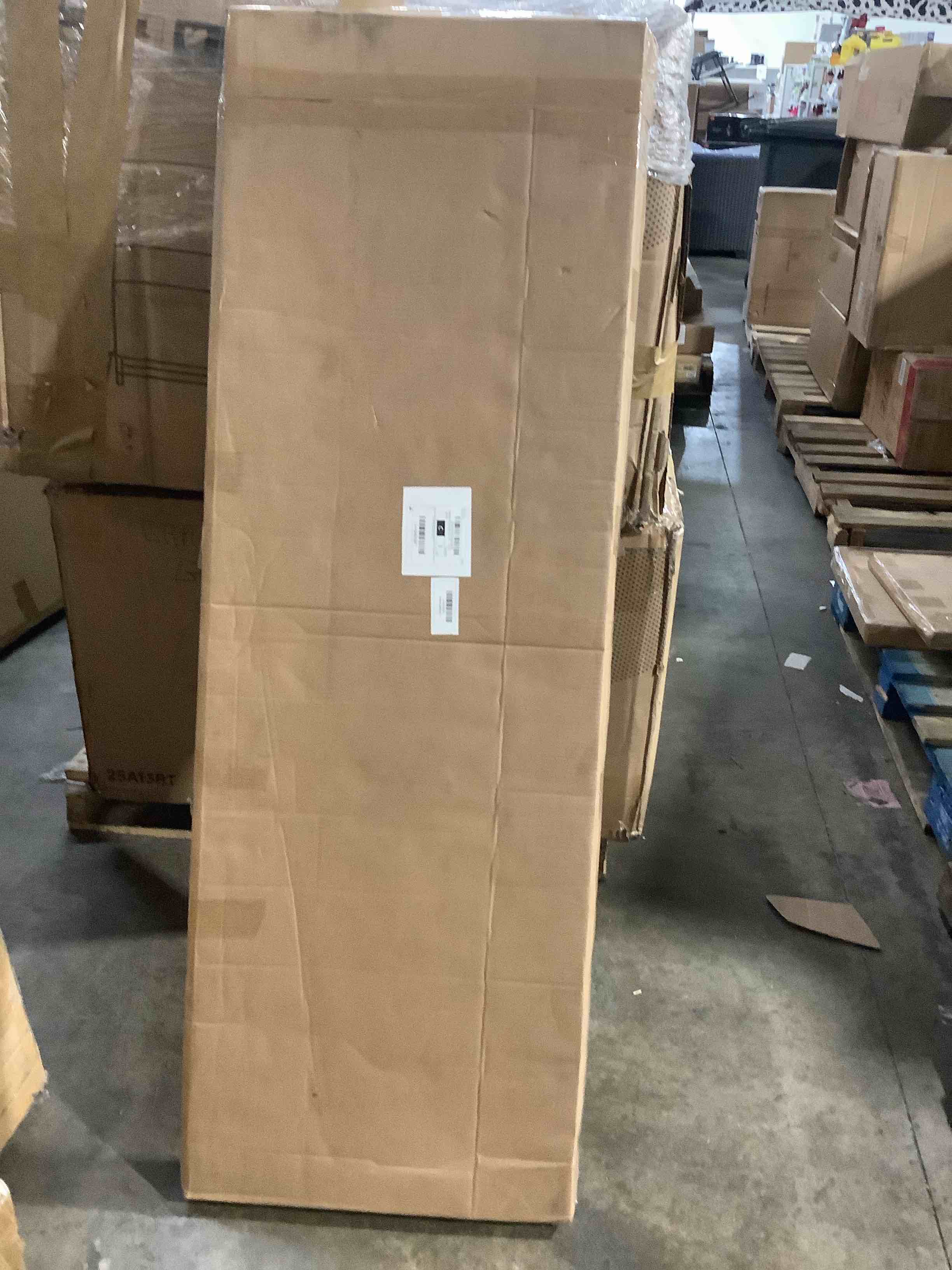 https://s3.amazonaws.com/lotting-images-prod/bidfta/GRA3699385_1756494137279.jpeg