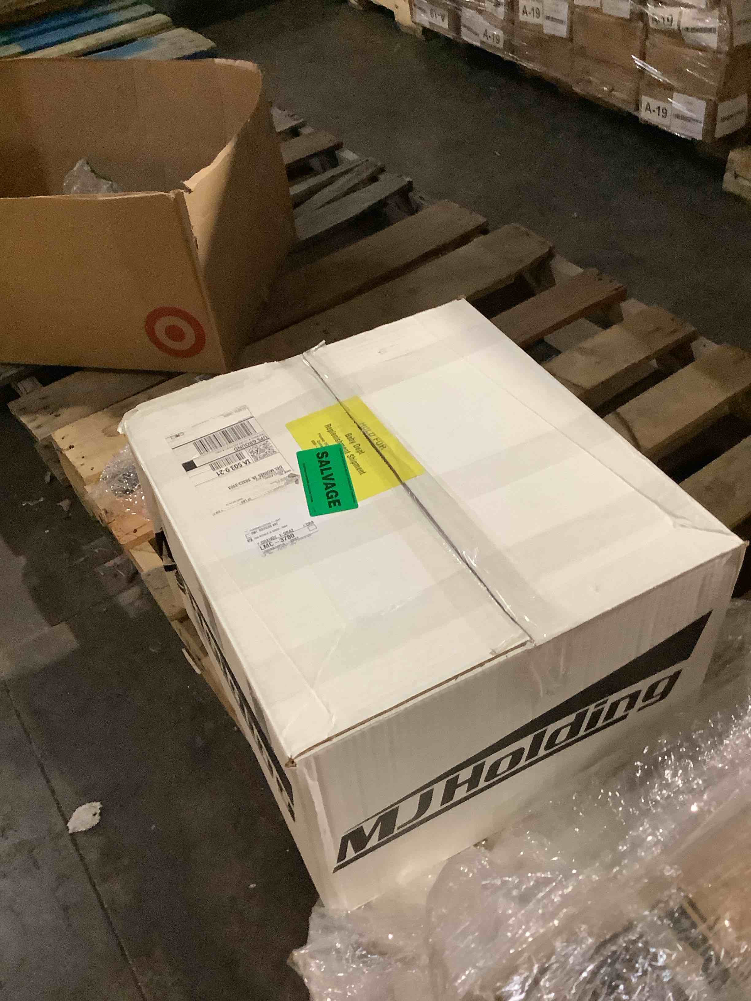 https://s3.amazonaws.com/lotting-images-prod/bidfta/GRA3699399_1756504994667.jpeg