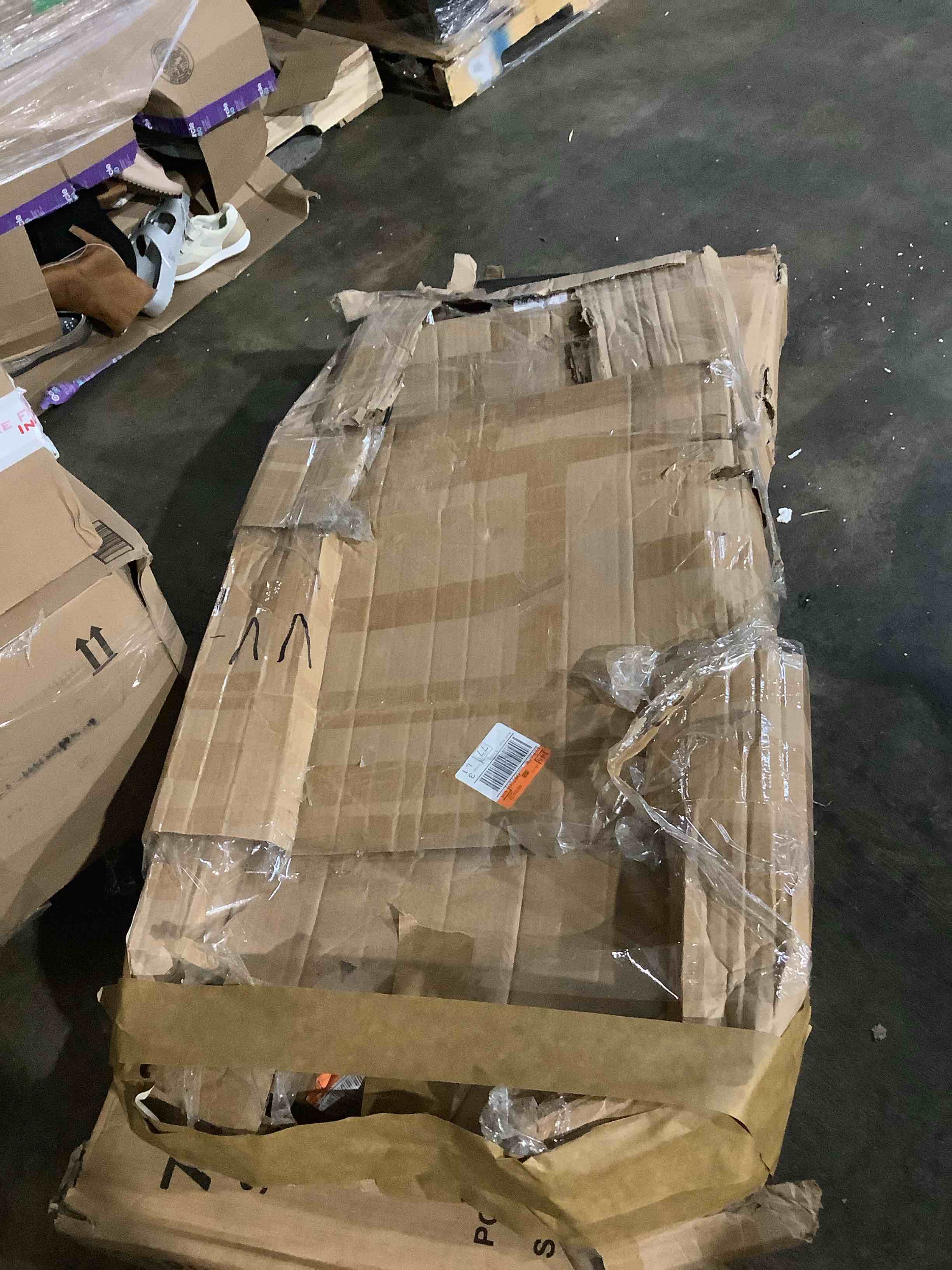 https://s3.amazonaws.com/lotting-images-prod/bidfta/GRA3699401_1756735857278.jpeg