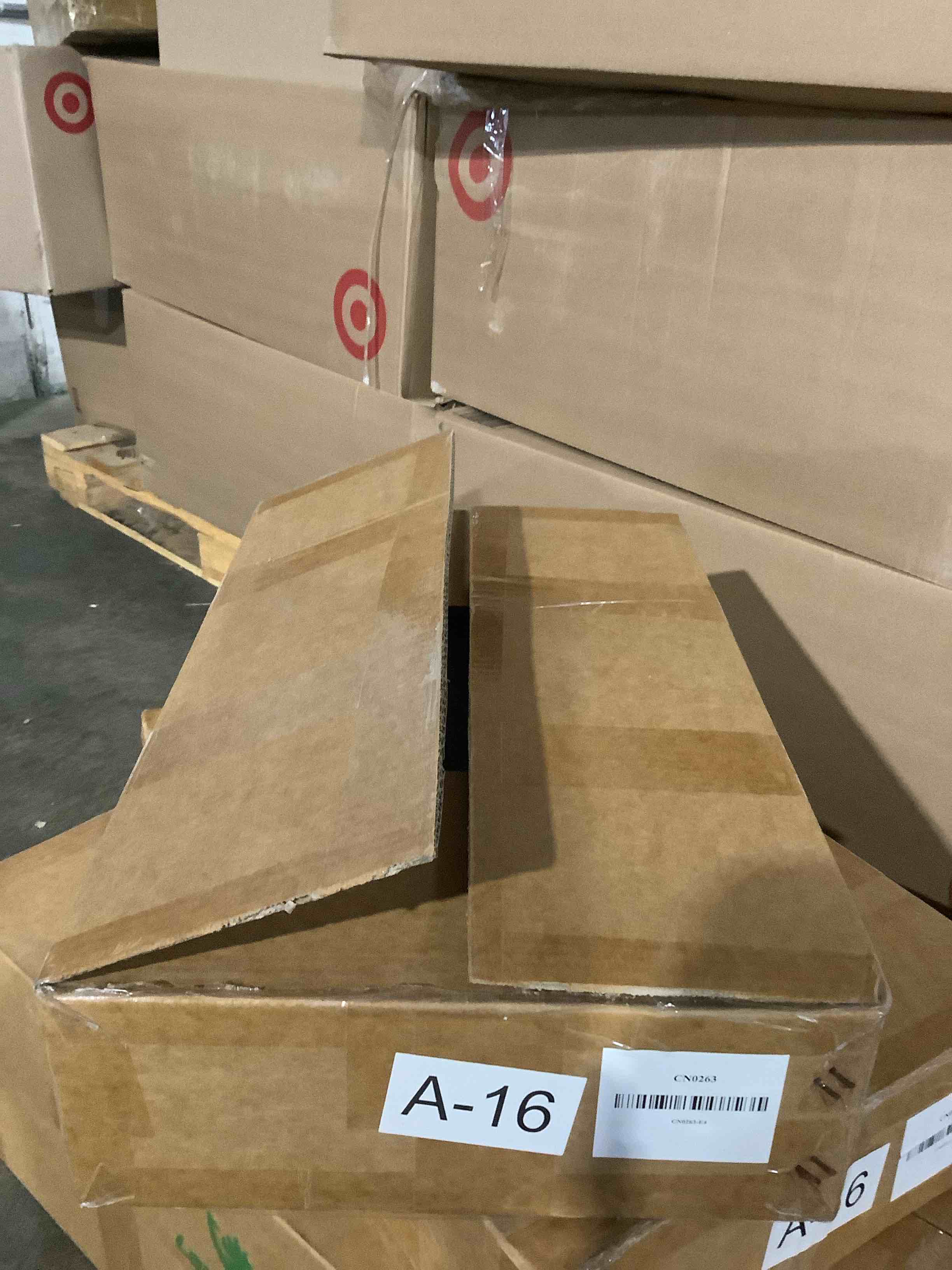 https://s3.amazonaws.com/lotting-images-prod/bidfta/GRA3699420_1756748156371.jpeg