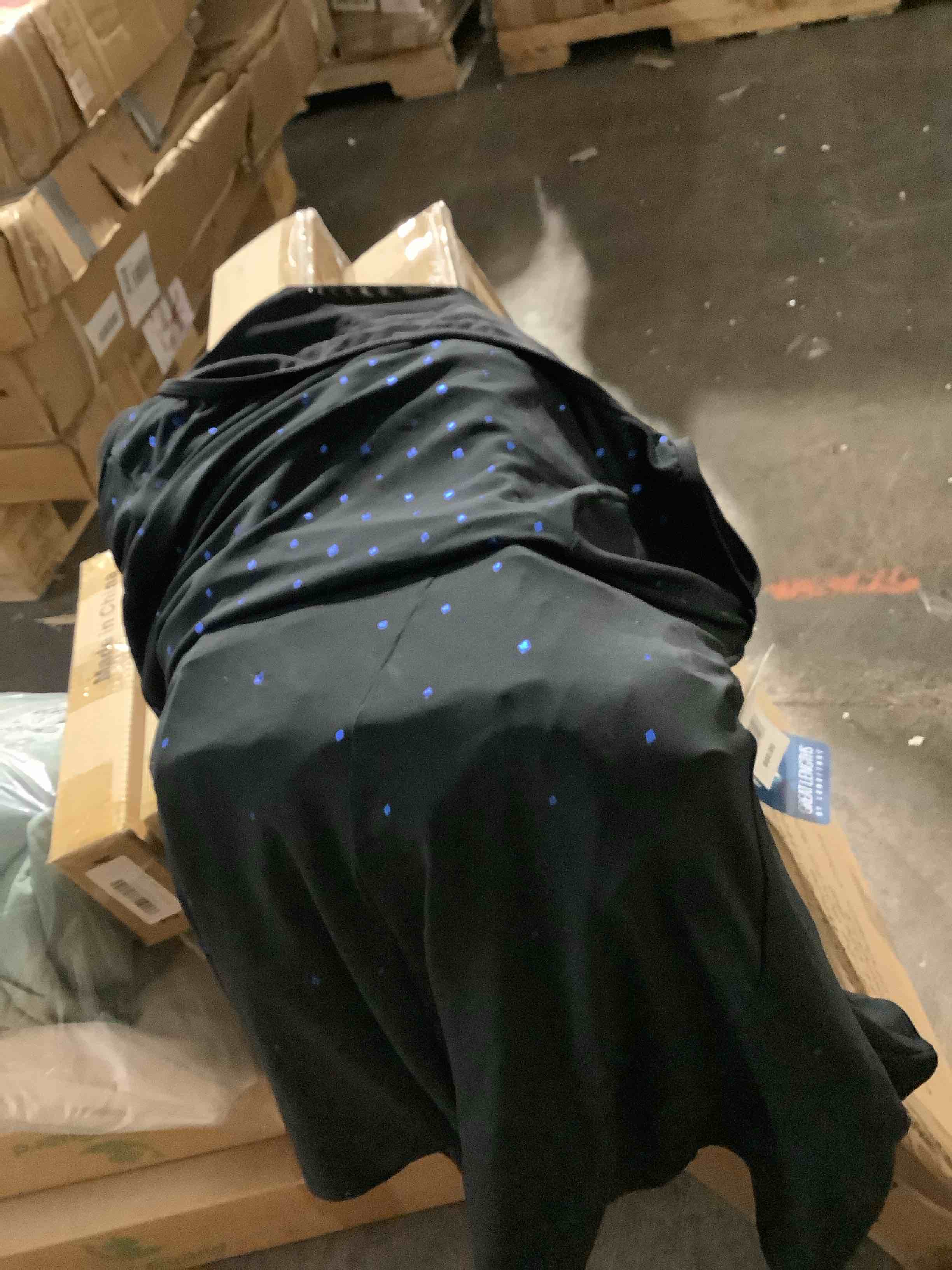 https://s3.amazonaws.com/lotting-images-prod/bidfta/GRA3699434_1756756283808.jpeg