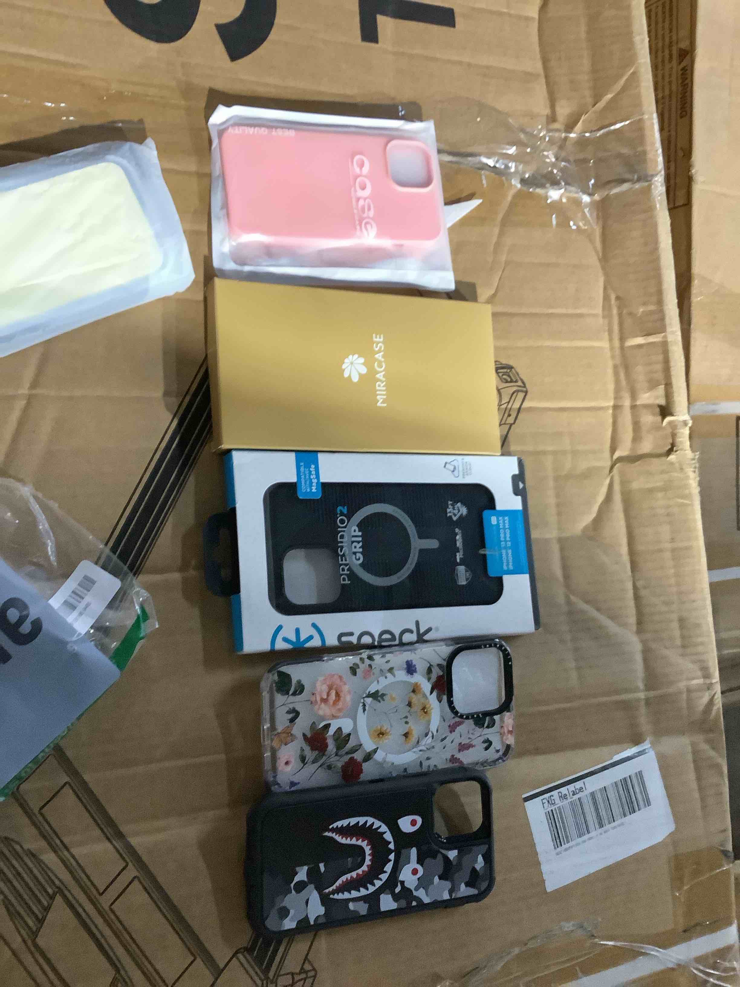 https://s3.amazonaws.com/lotting-images-prod/bidfta/GRA3699440_1756762742102.jpeg