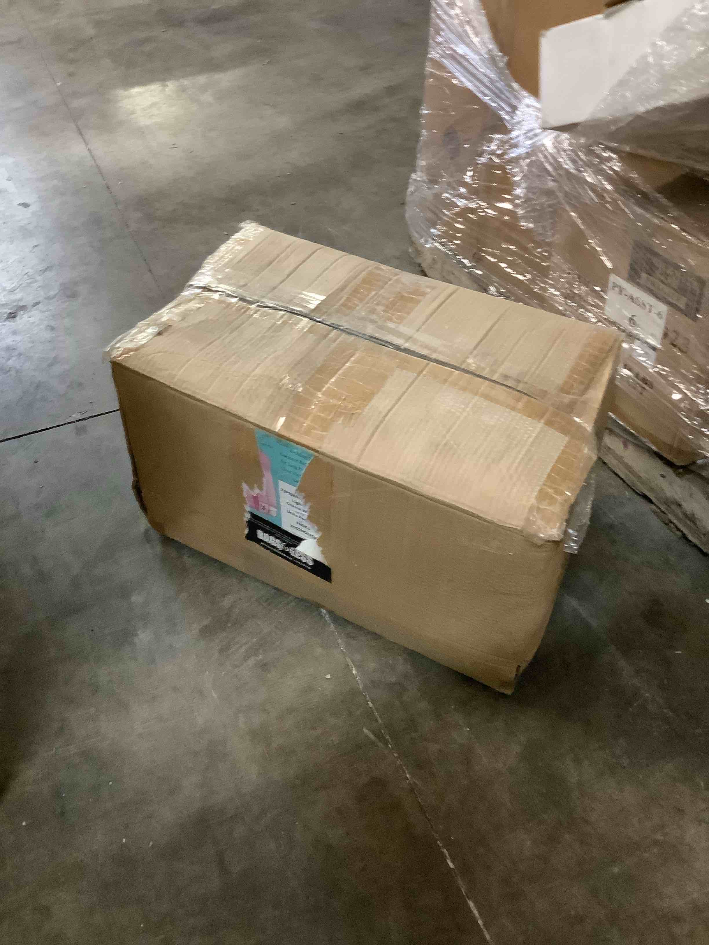 https://s3.amazonaws.com/lotting-images-prod/bidfta/GRA3699452_1756934382927.jpeg