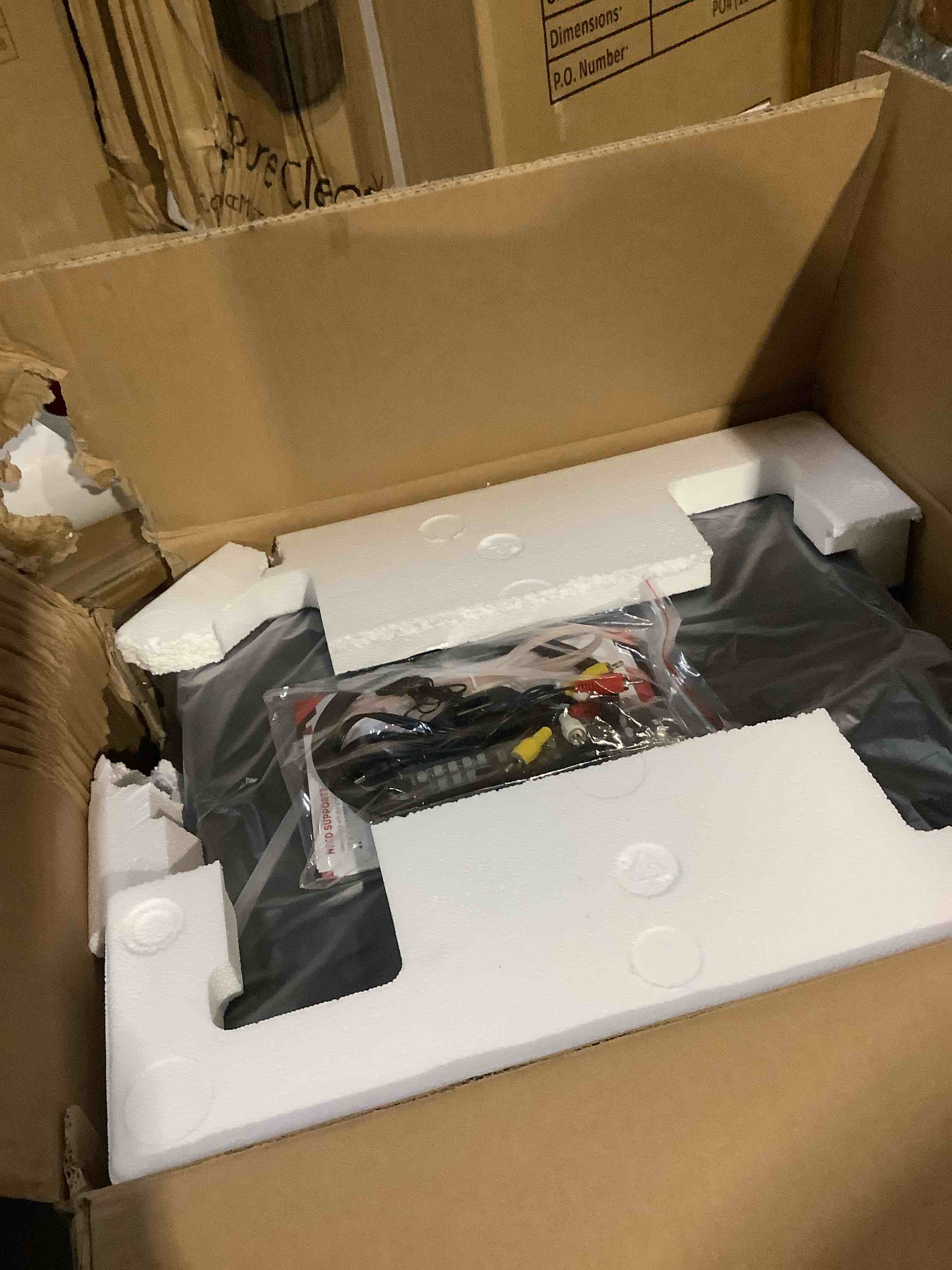 https://s3.amazonaws.com/lotting-images-prod/bidfta/GRA3699453_1756934569127.jpeg