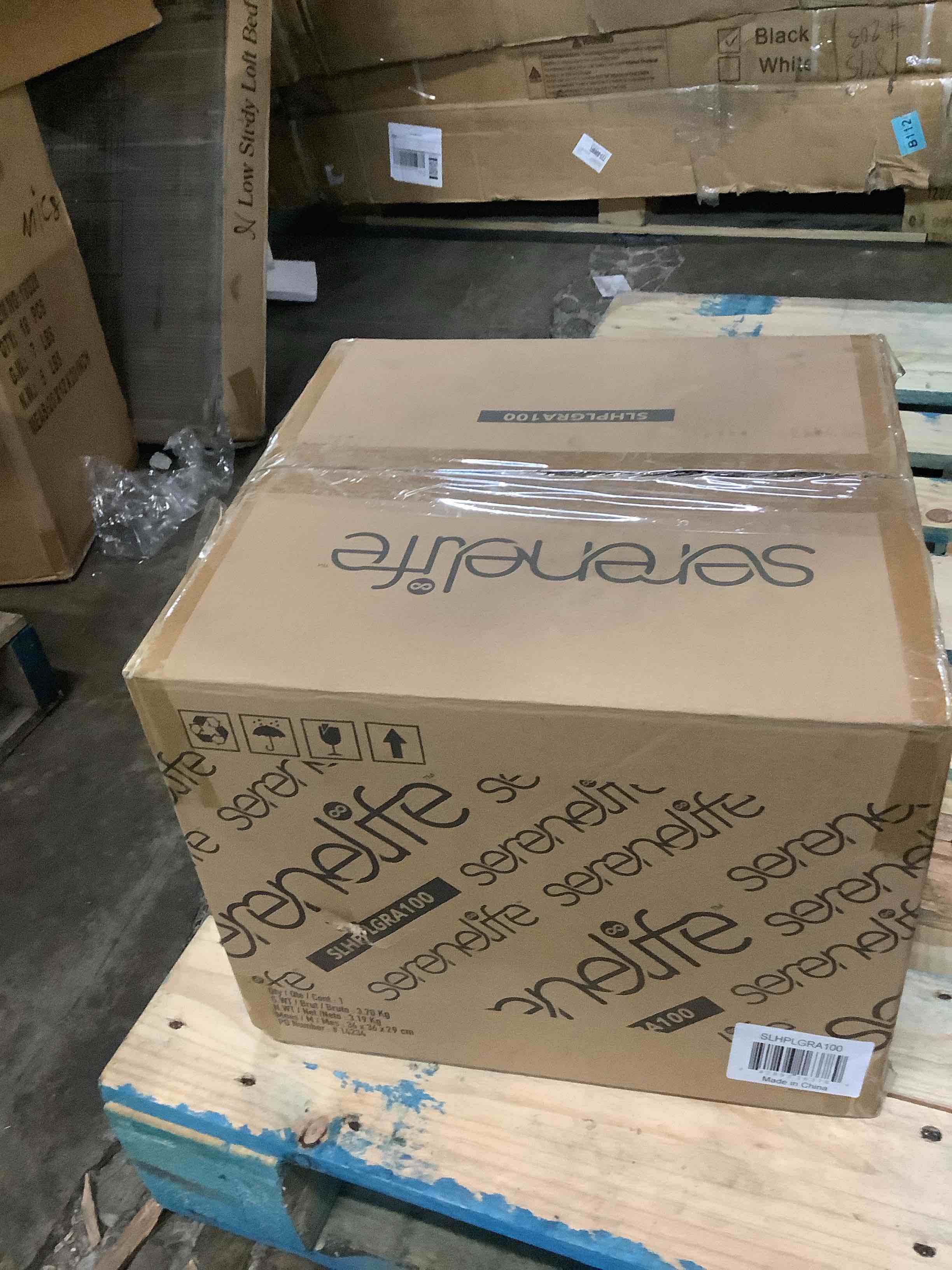 https://s3.amazonaws.com/lotting-images-prod/bidfta/GRA3699470_1756997825845.jpeg