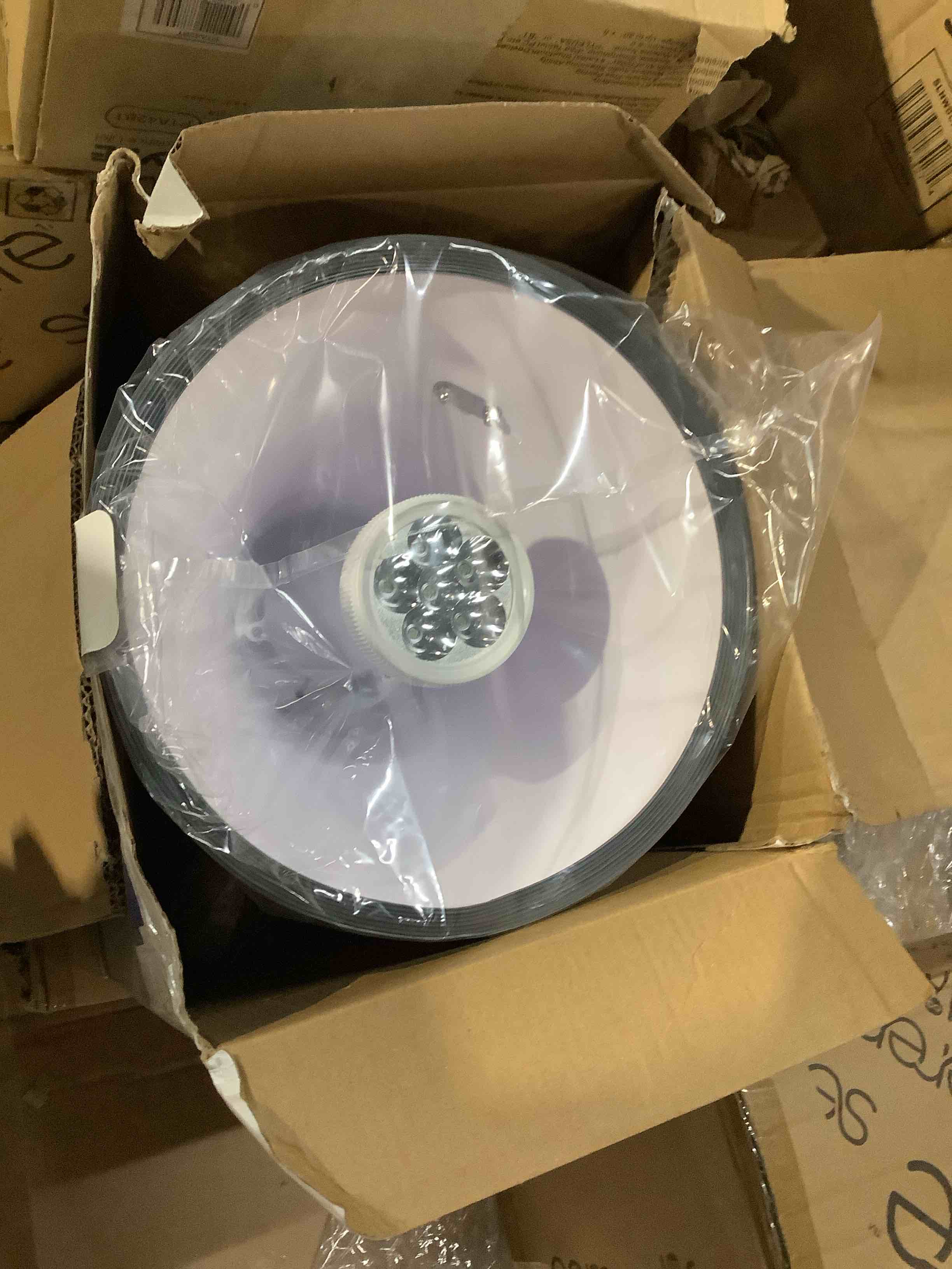 https://s3.amazonaws.com/lotting-images-prod/bidfta/GRA3699502_1757014486544.jpeg