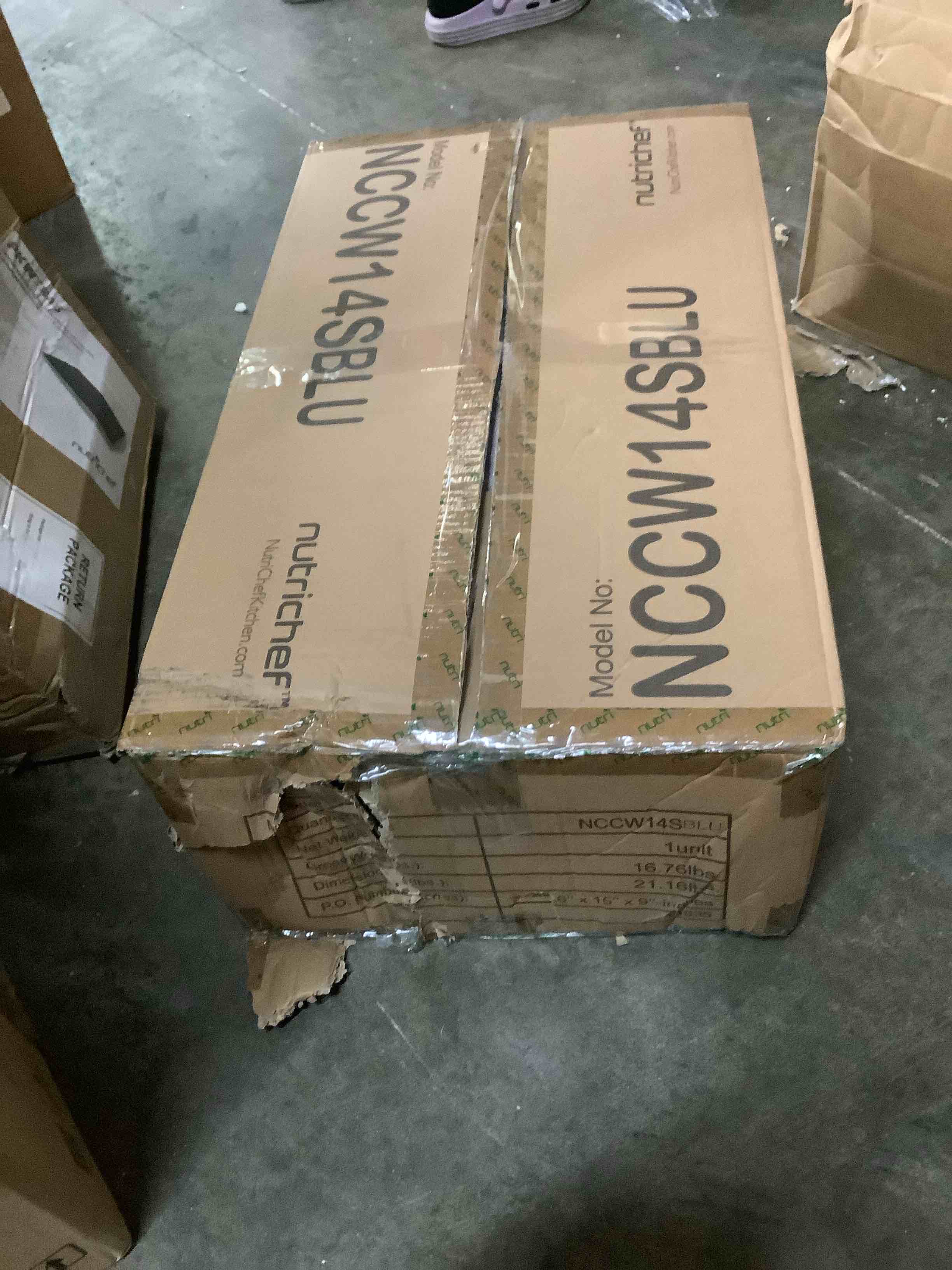 https://s3.amazonaws.com/lotting-images-prod/bidfta/GRA3699528_1757083763167.jpeg