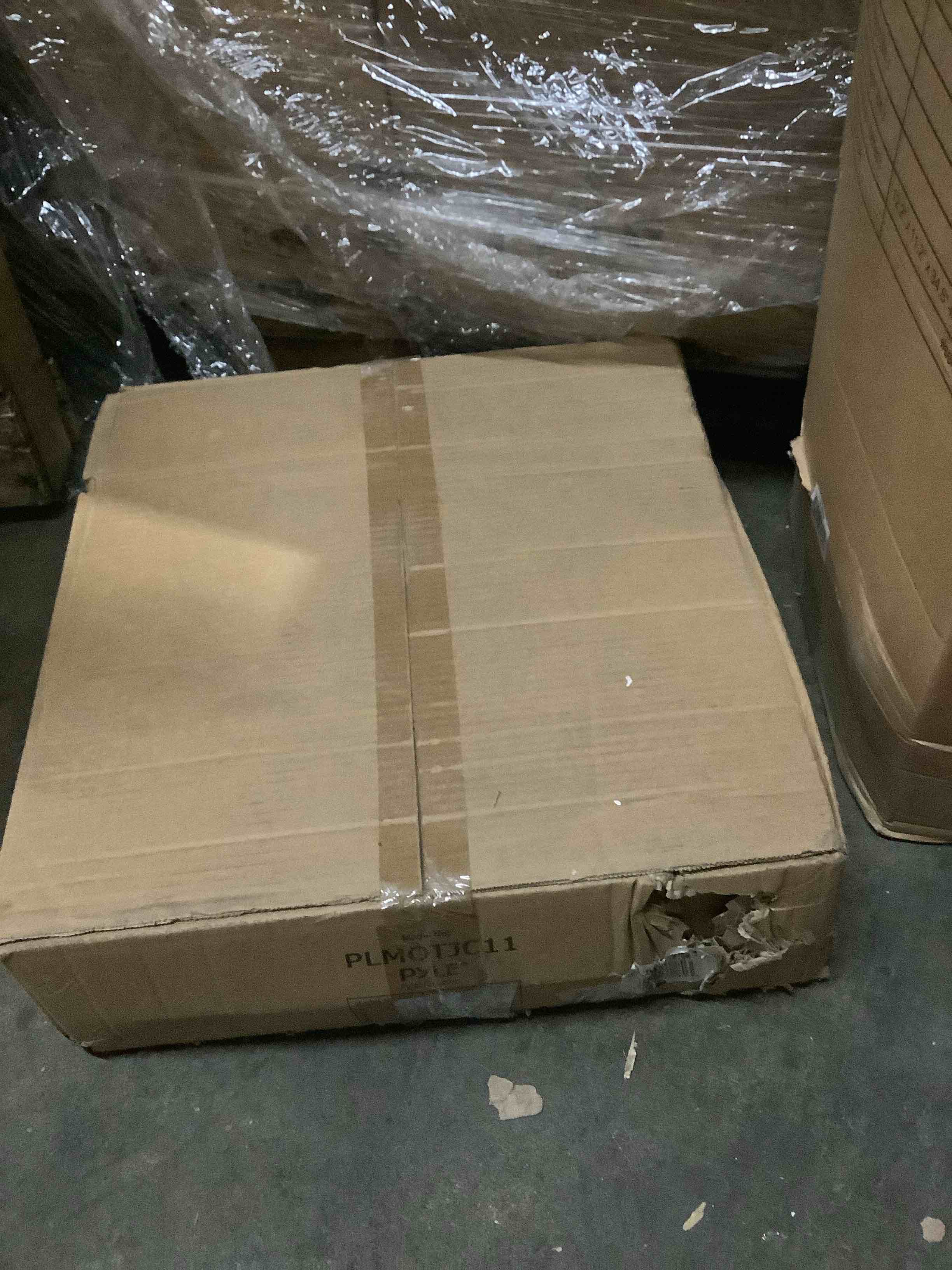 https://s3.amazonaws.com/lotting-images-prod/bidfta/GRA3699530_1757084624250.jpeg