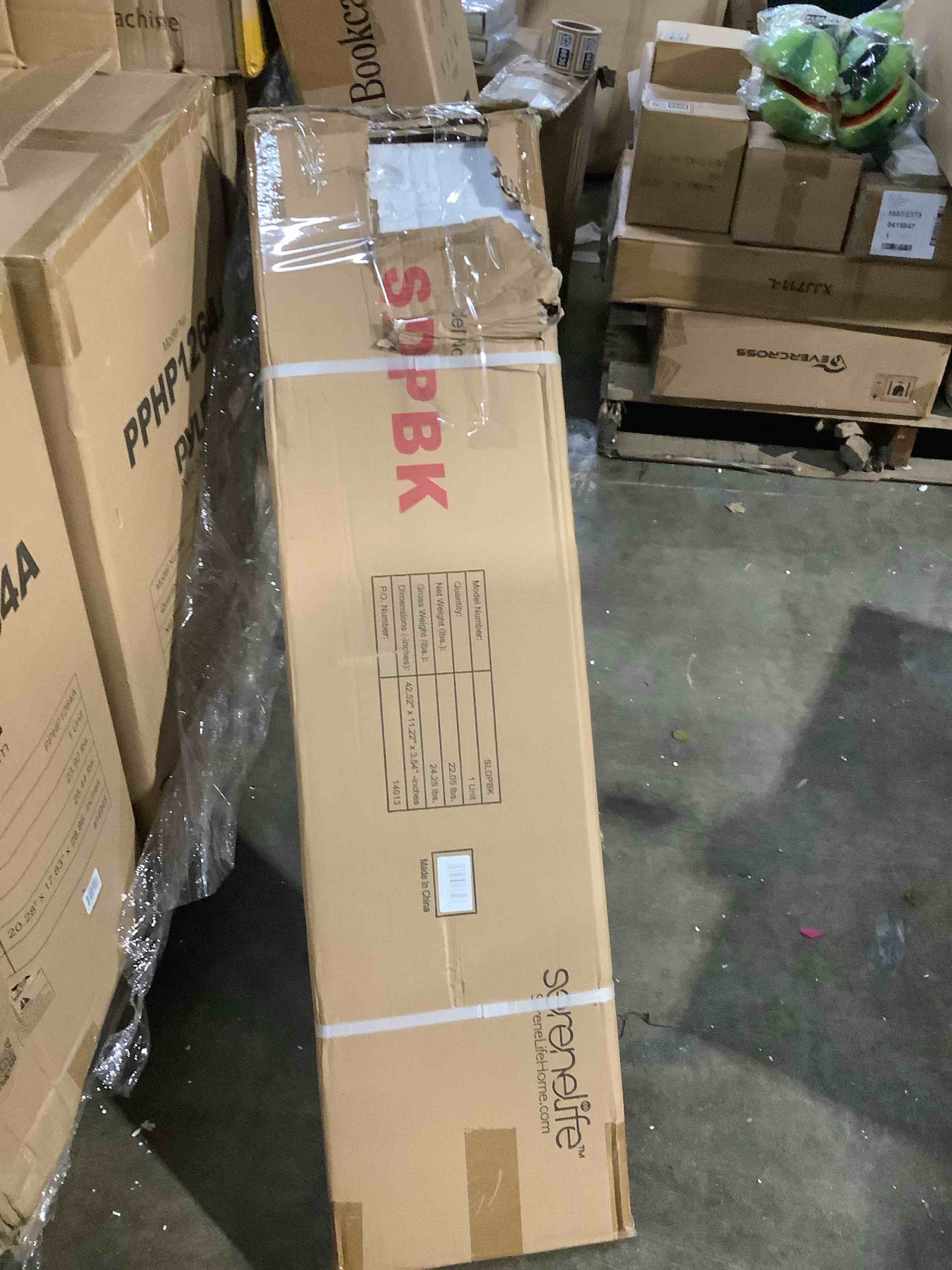 https://s3.amazonaws.com/lotting-images-prod/bidfta/GRA3699570_1757104128442.jpeg