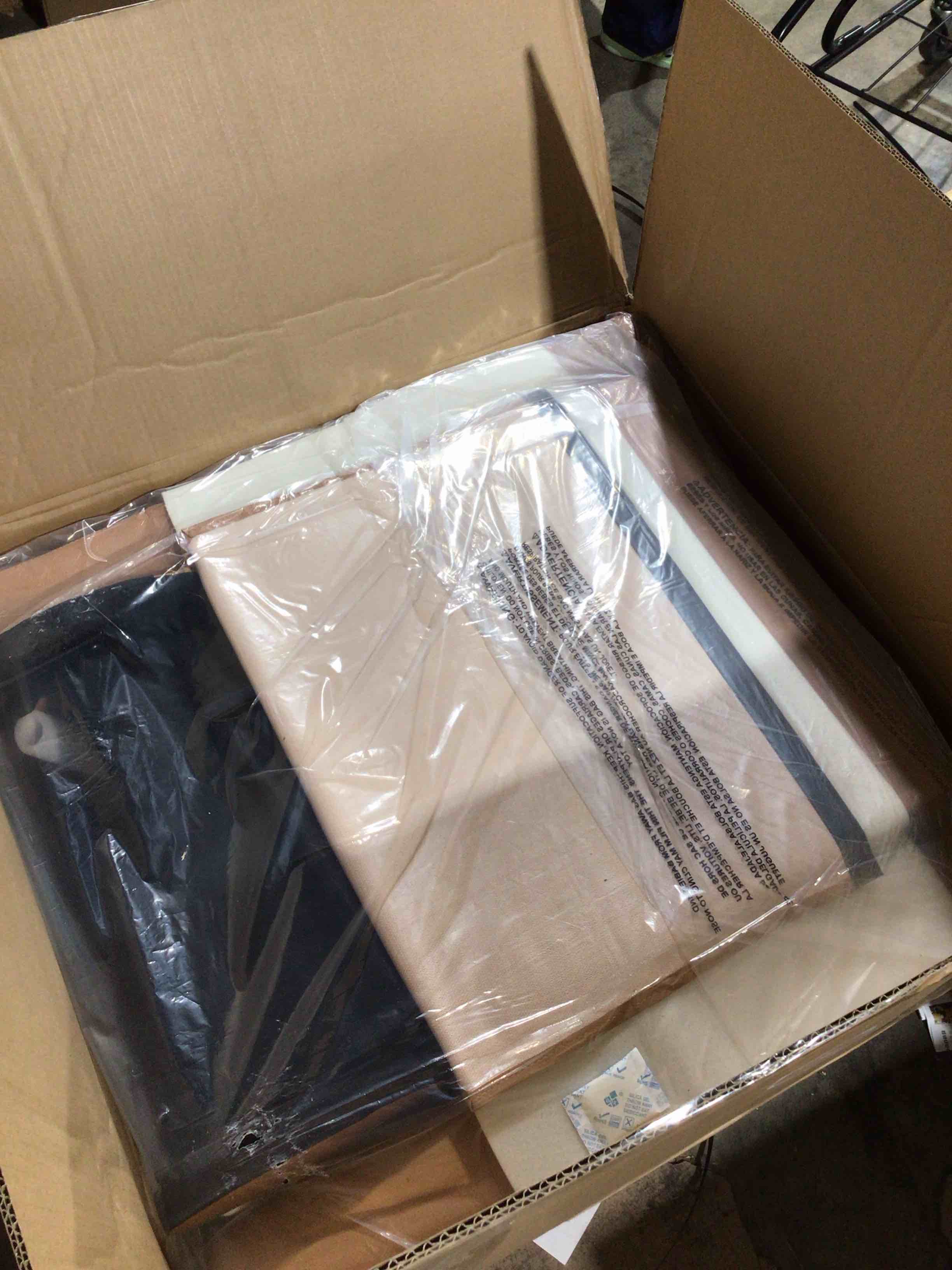 https://s3.amazonaws.com/lotting-images-prod/bidfta/GRA3699589_1757611719713.jpeg