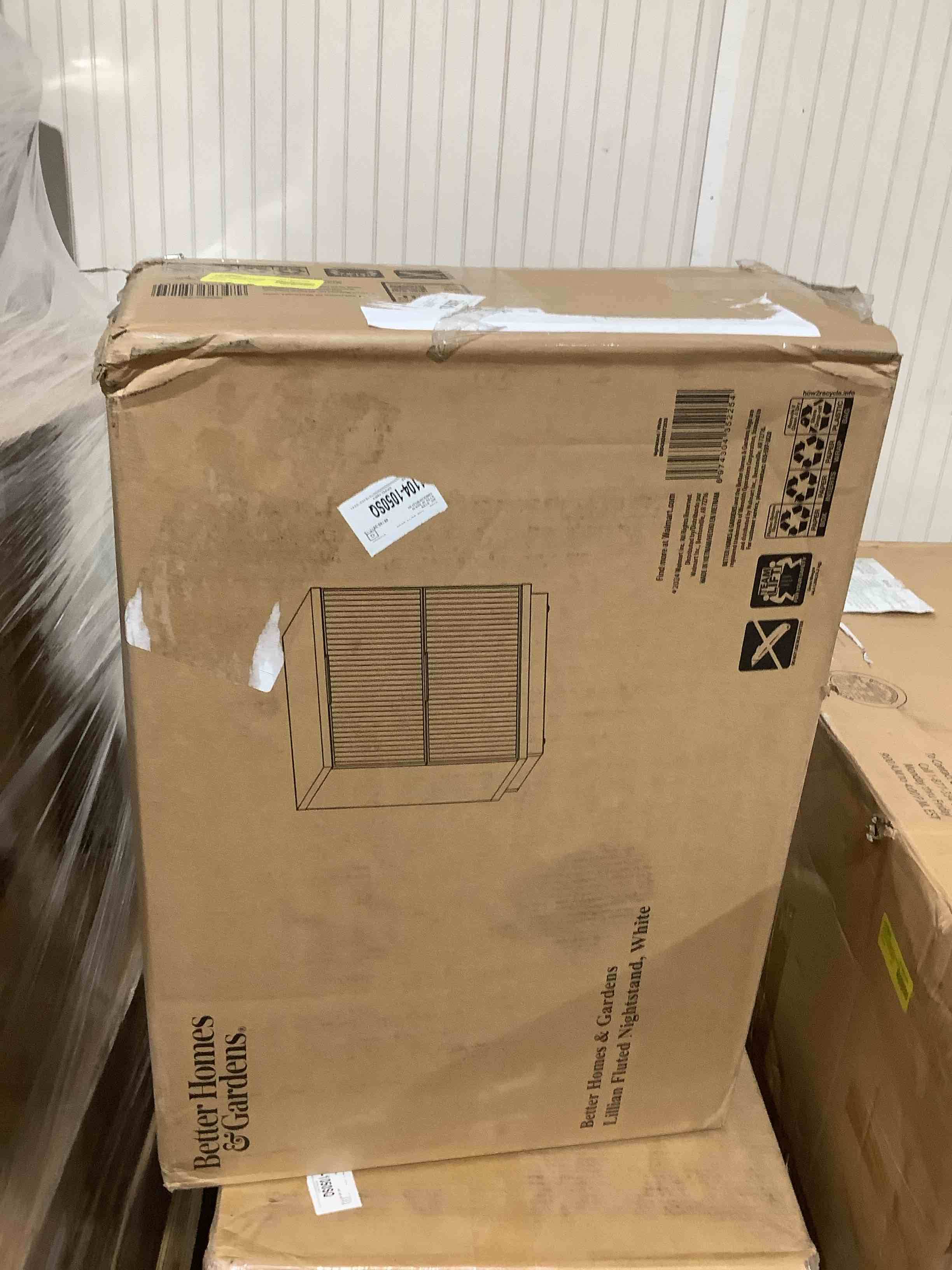 https://s3.amazonaws.com/lotting-images-prod/bidfta/GRA3699618_1757710143085.jpeg