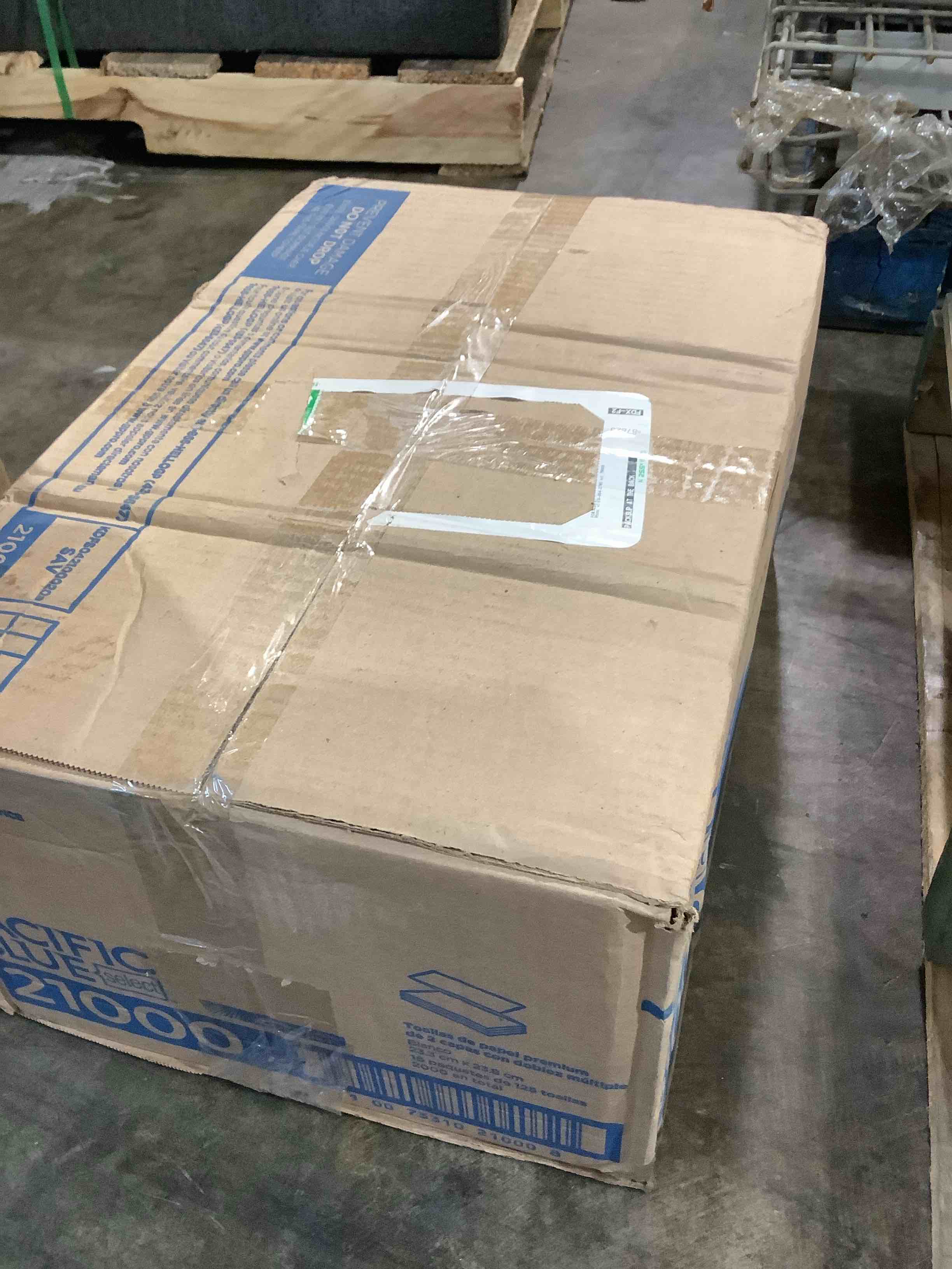 https://s3.amazonaws.com/lotting-images-prod/bidfta/GRA3699961_1758137017230.jpeg