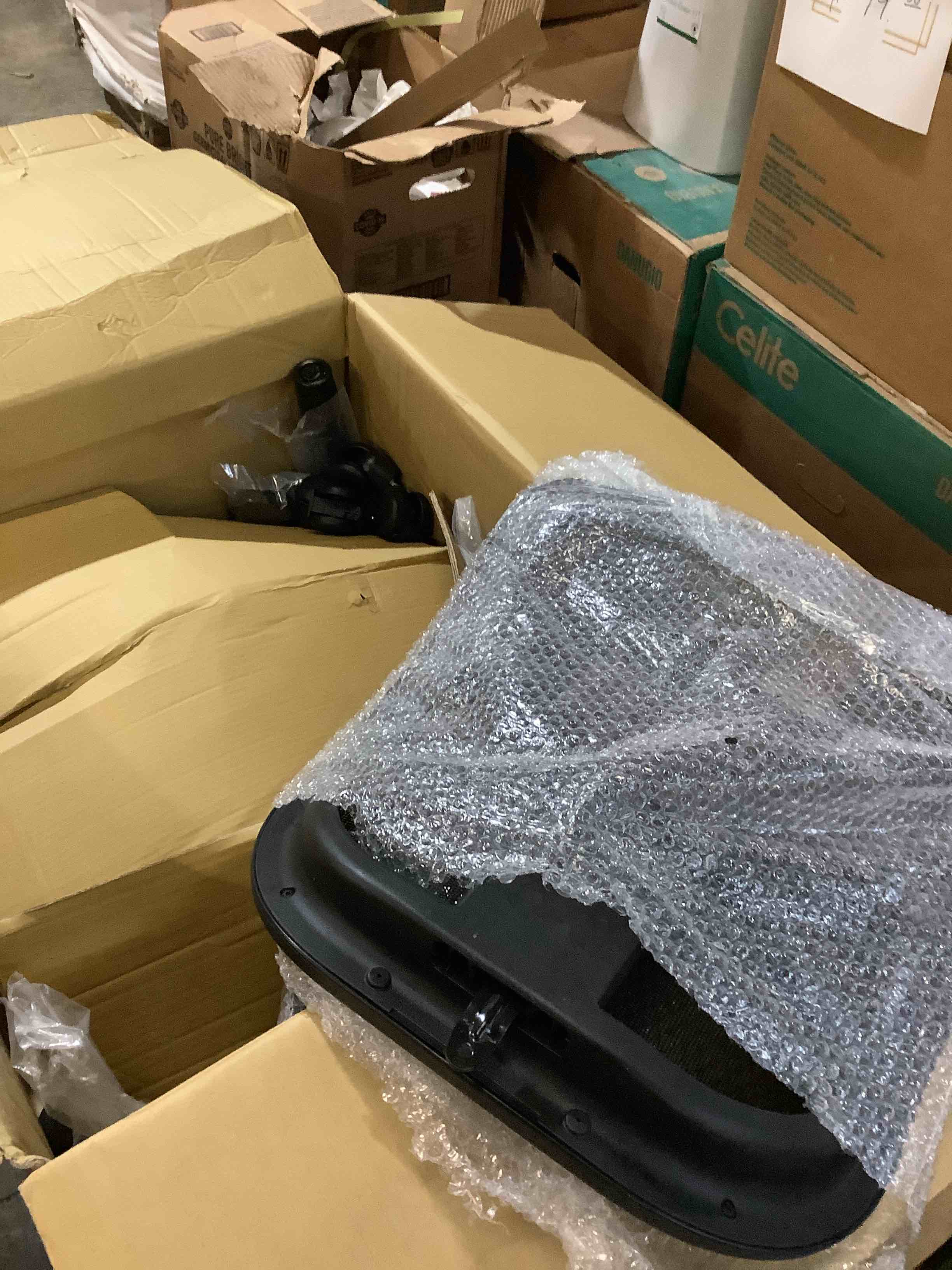 https://s3.amazonaws.com/lotting-images-prod/bidfta/GRA3699964_1758134474697.jpeg